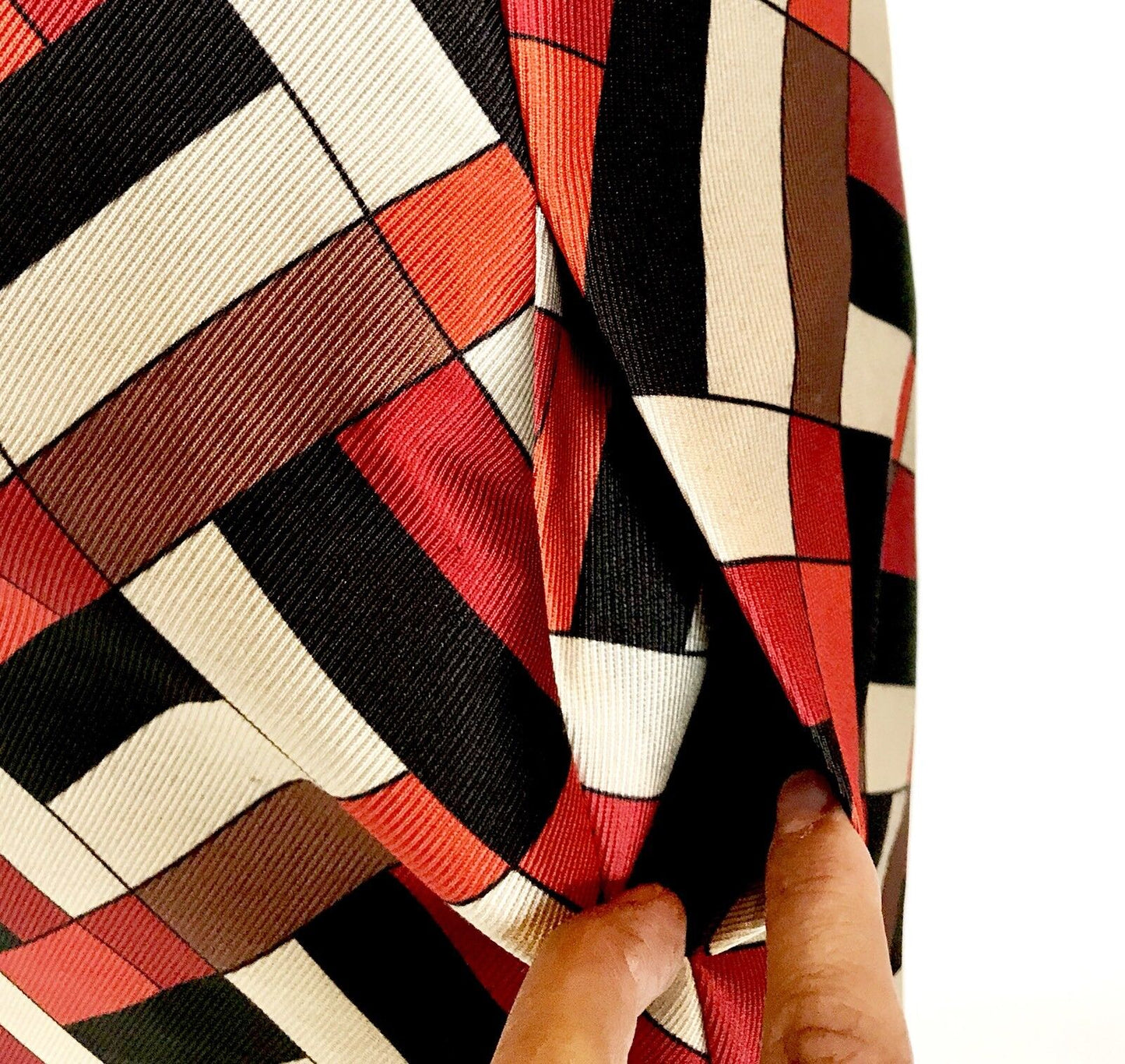 Carolina Herrera Burnt Orange Print Dress. Retail $885 Price $395 Size 4 NWT