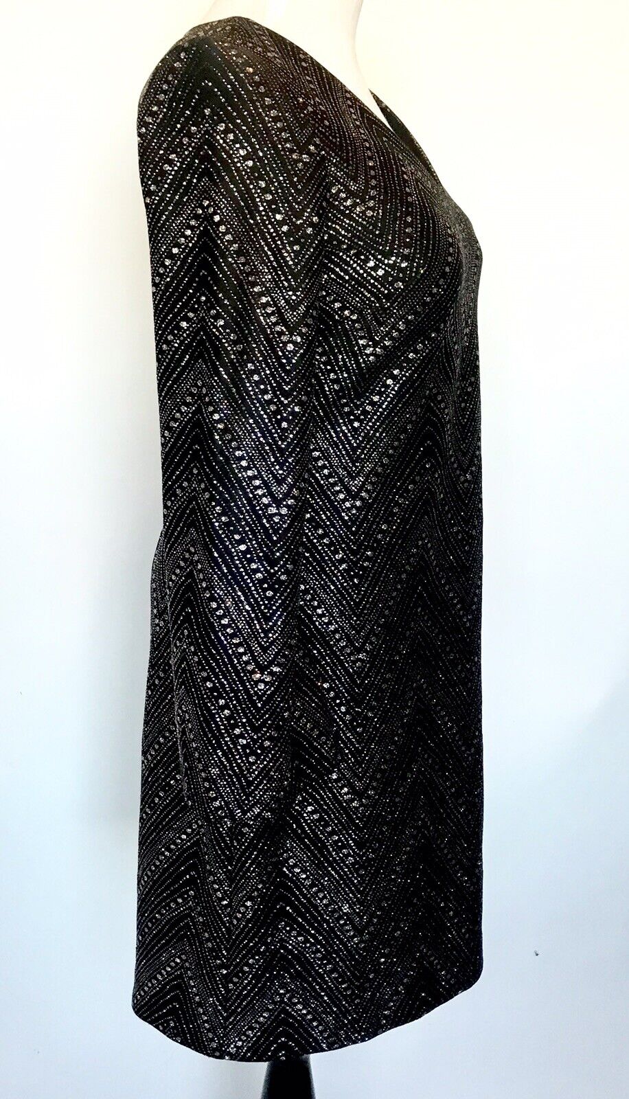 Jessica Howard Bell Sleeve Cocktail Dress Retail $109 Price $46 NWT Size 6