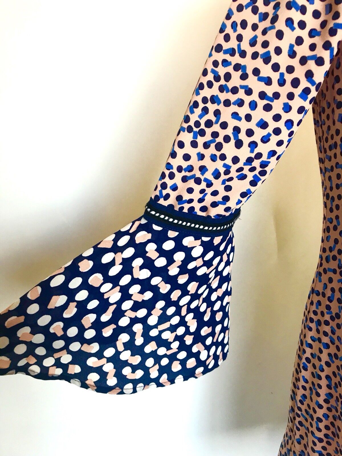Nanette Lepore Spot Bell Sleeve Dress NWT Size 6 Price $72