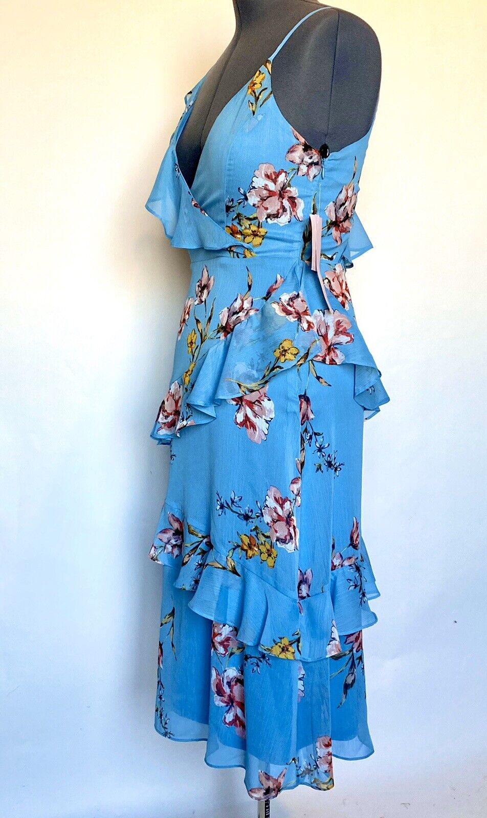 AVEC LES FILLES NWT  Floral Ruffle Dress. Retail $148 Price $58 Size 10