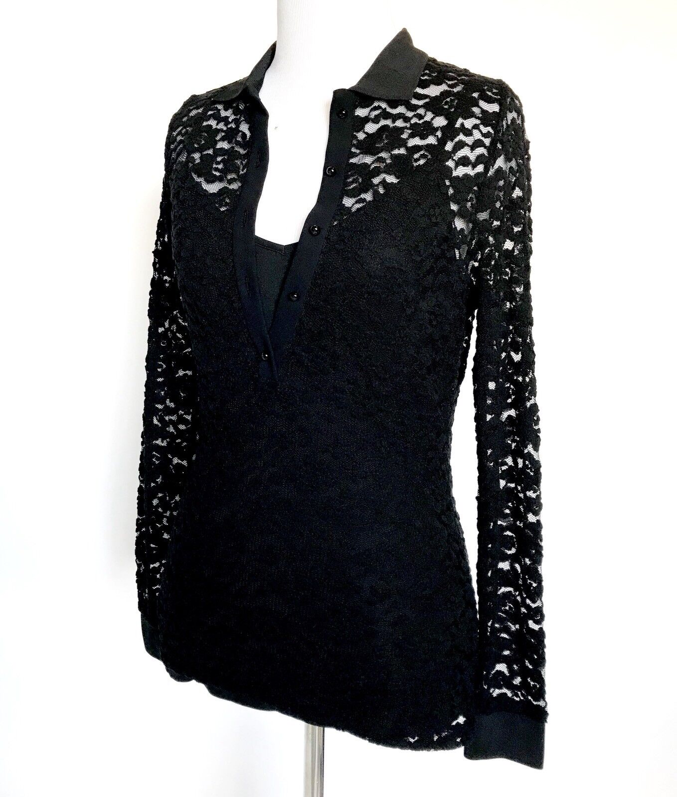 Carolina Herrera Black Lace Top. NWT Retail $325 Price $149 Size XS