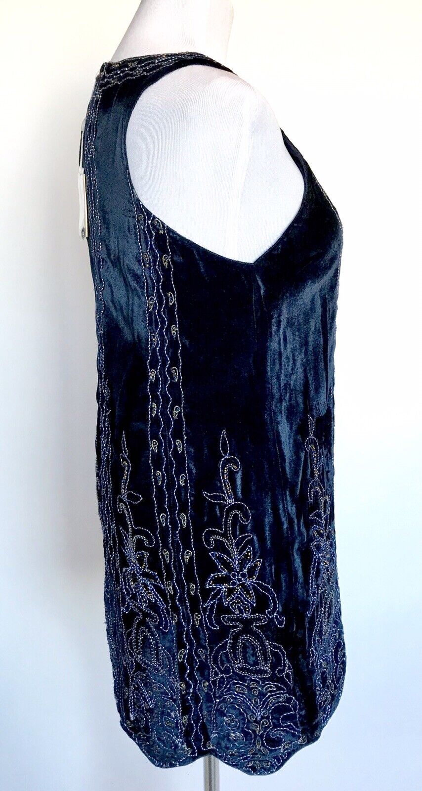 Haute Hippie Vintage Velvet Bead Dress Sz 4 Retail $695 Price $199 NWT Authentic