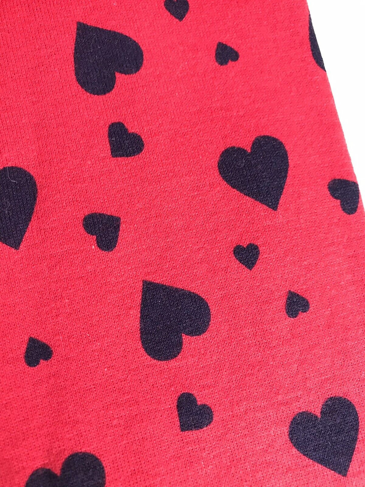 Leveret Appliqué Heart Red PJ’s Age 4 Price $18 NWT