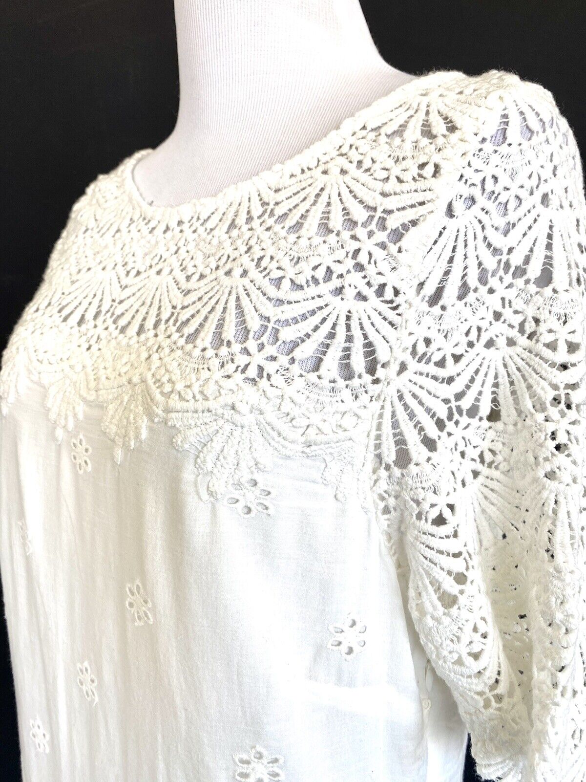 Sundance Catalogue Imperial Eyelet Ivory Dress Retails $148 Price $69 Size S NWT