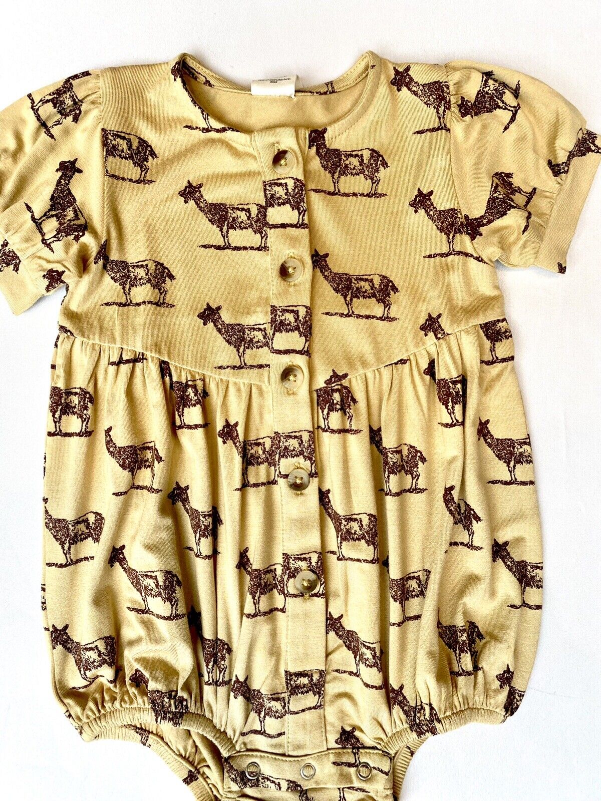 Kate Quinn Bamboo bubble Romper Retail $42 Price $30 6-12M Tan Billy Goat