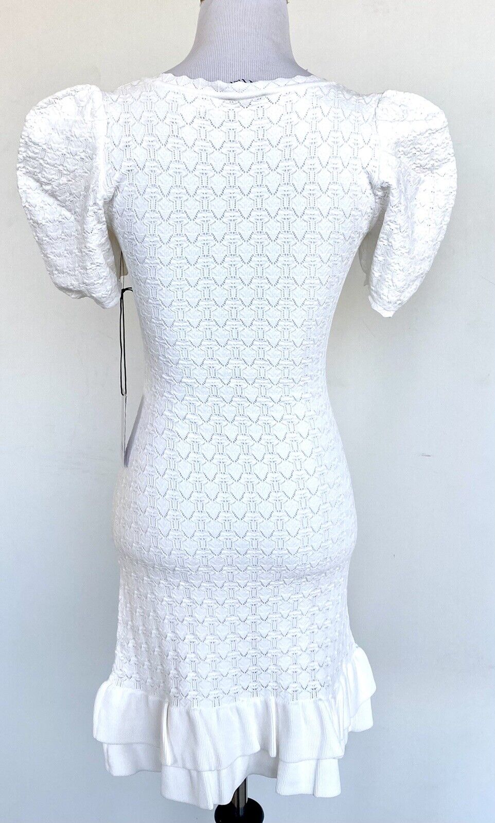 Lini white stretch dress puff sleeve retails $288 price $115 XS