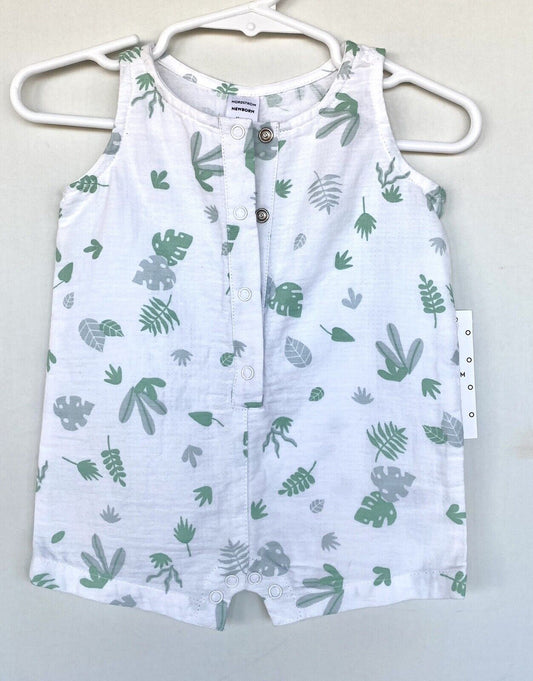 Nordstrom baby White Green Leaf Cotton Romper Retail $35 NWT Price $22 Newborn
