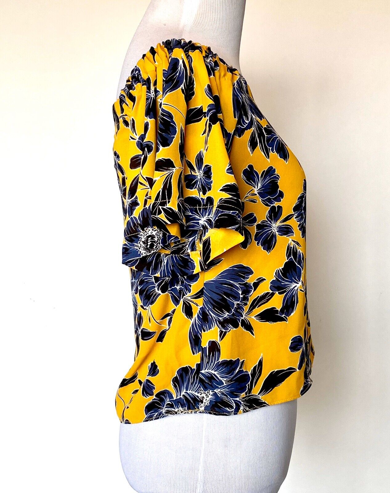 Olivaceous Yellow Off Shoulder Floral Blouse XS Retails $68 Price $22