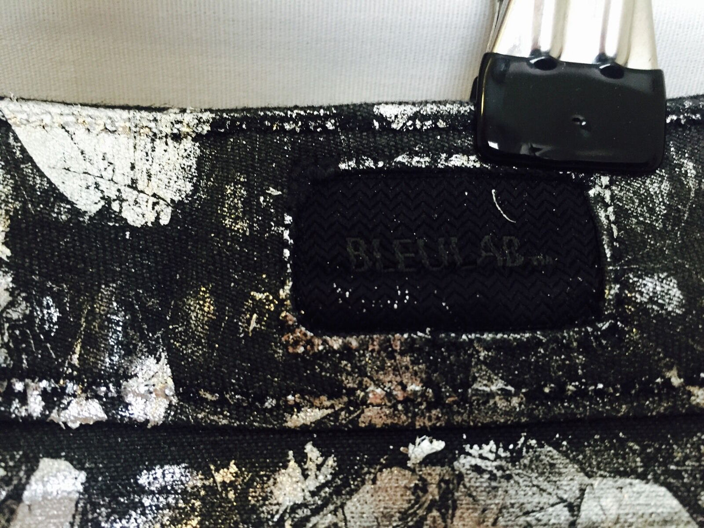 BLEULAB Reversible jean shorts.retails $198 price $39 SILVER CRACK FOIL 23 Waist