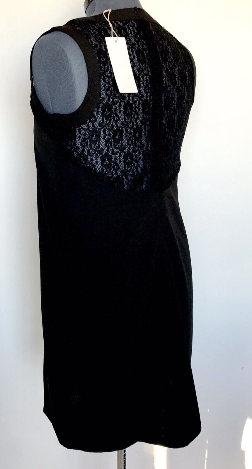 Relished Dainty Dara Lace Back Dress Size L Price $29 NWT