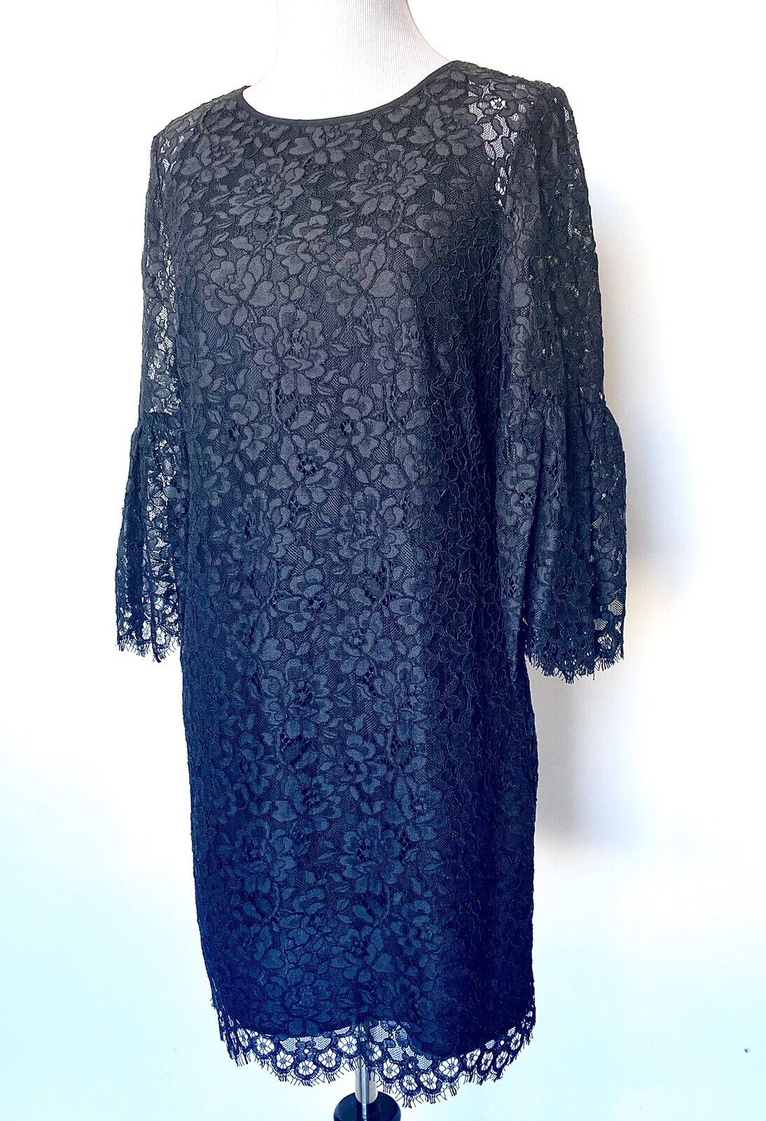 Juicy Couture Black Label Lace Bell Sleeve Dress O Retail 248  Price $69 NWT