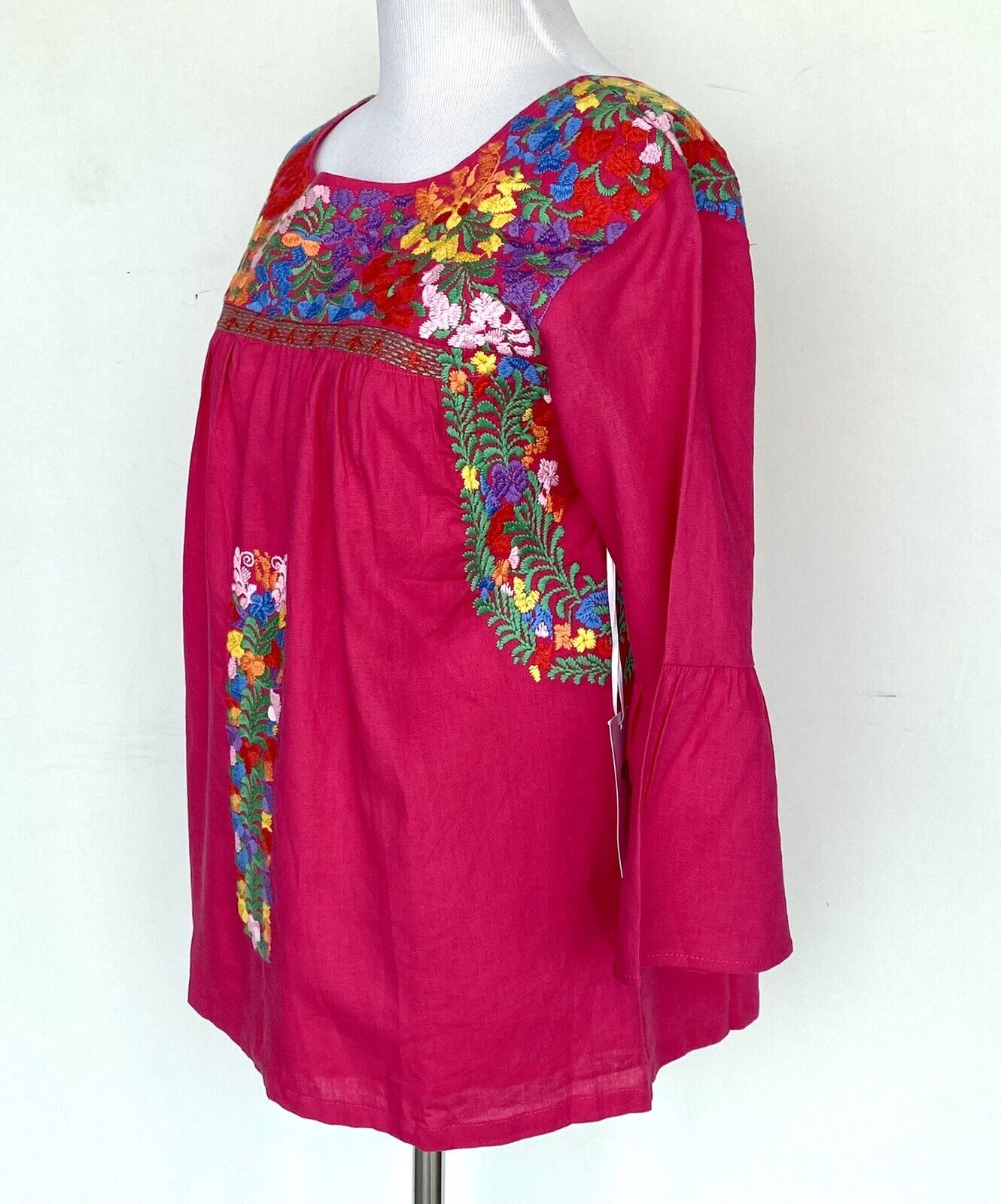 J Marie embroidered Rosa Pink Top bell sleeve XSmall Retail $92 Price $46 NWT