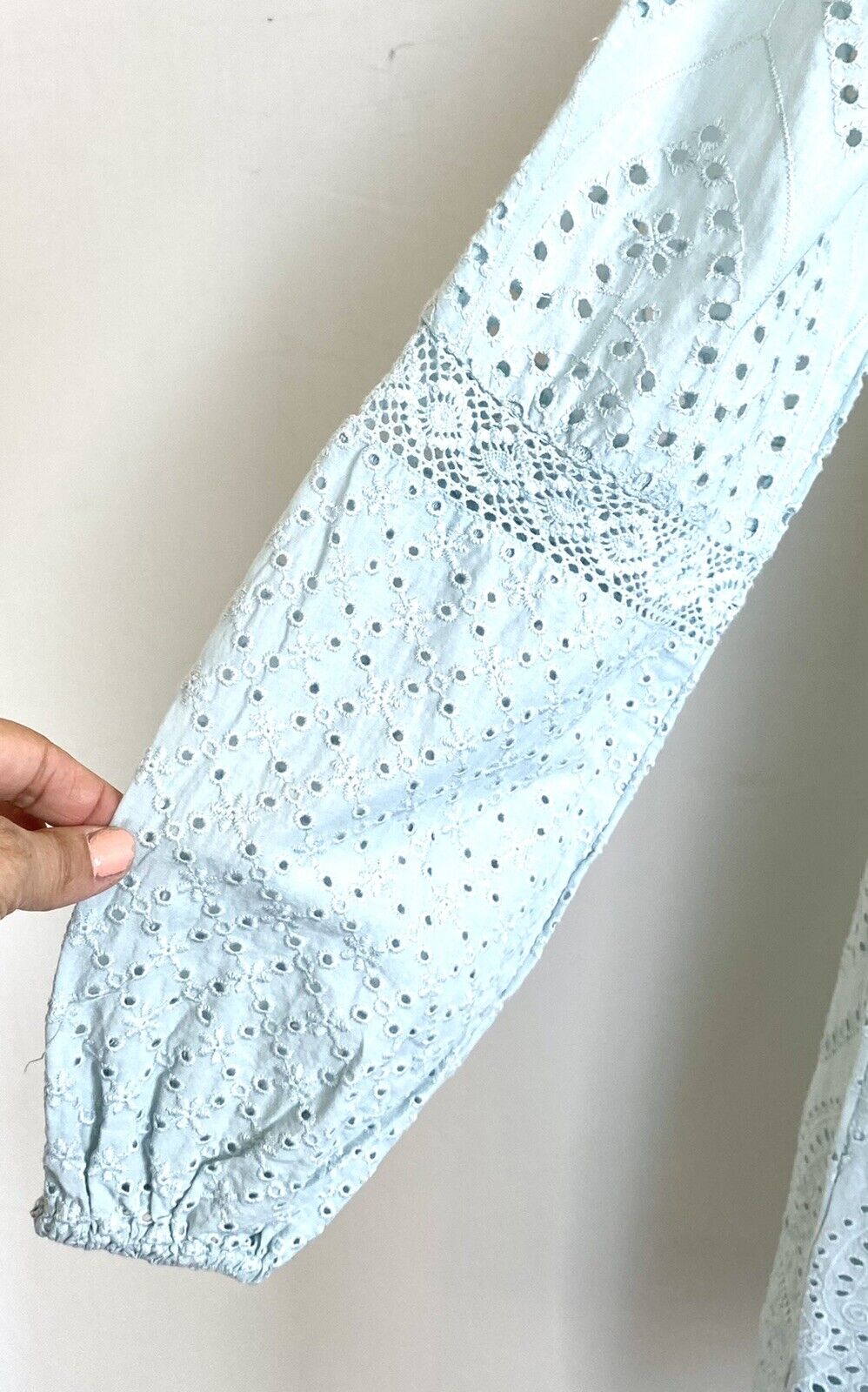 Sundance Coastland Embroidered Eyelet Dress Retails $148 Price $52 Size XS NWT