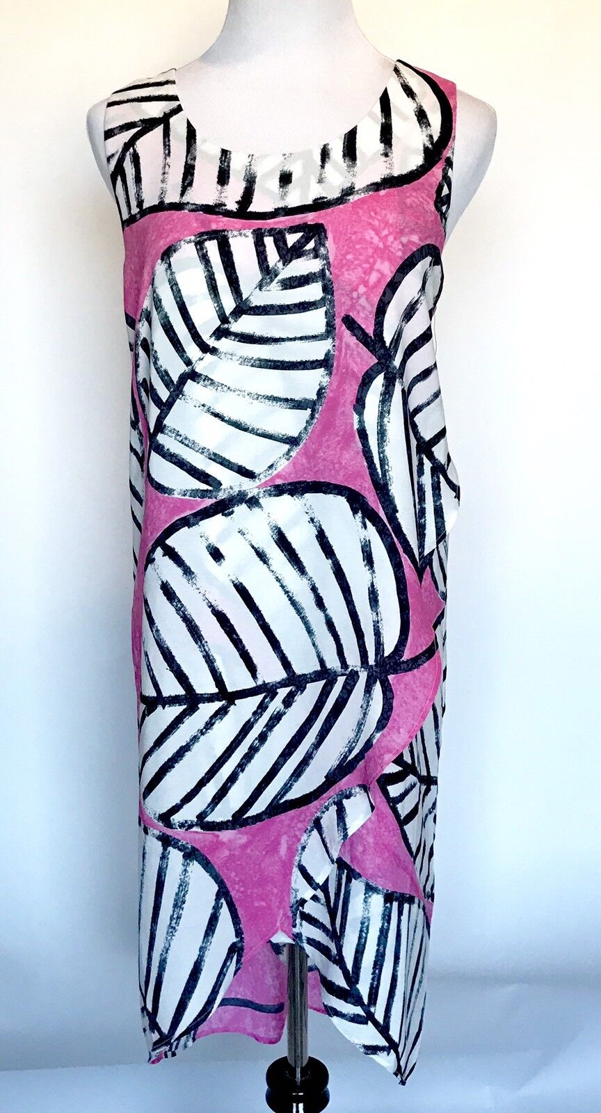 Nic + Zoe Leaves Wrap Dress. NWT Petite L Retail $188 Price $74.97 Pink White
