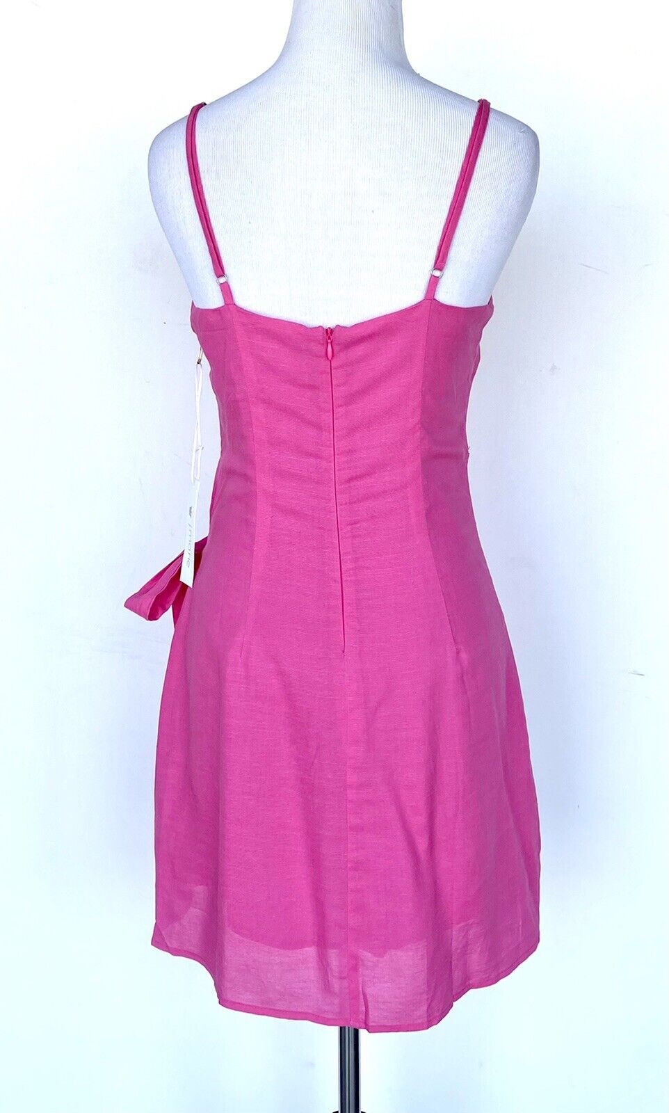 J Marie Pink embroidered  Marta Dress size XS Retail $84 Price $48 NWT