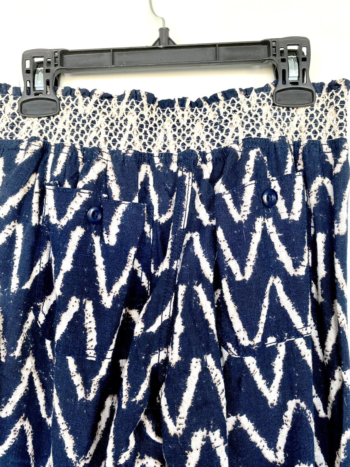 Cali 1850 Chevron print Linen Mix pants XS Price $49 Smocked Waist