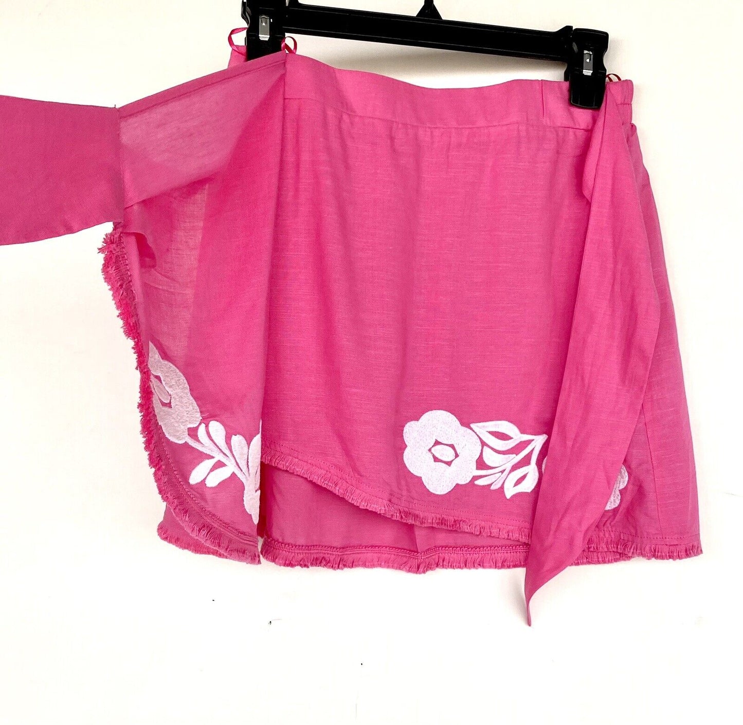 J Marie Pink embroidered Adriana skirt size XS Retail $68 Price $35 NWT