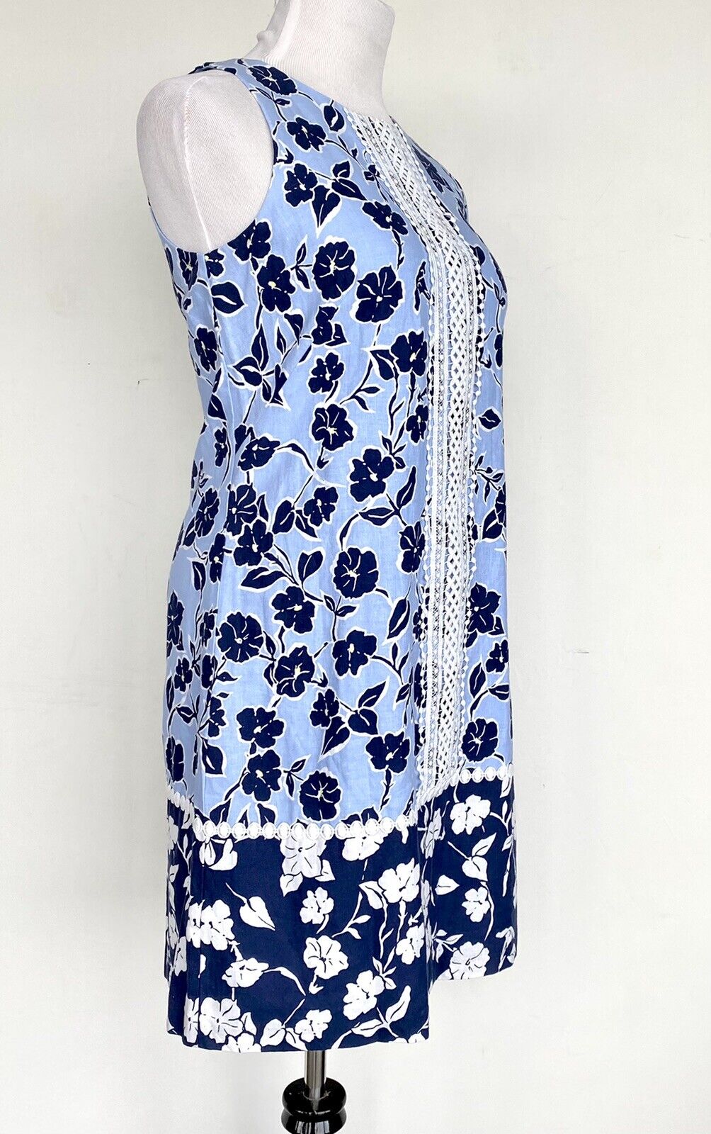 Eliza J  Linen Mix  Lace Front Shift  Dress NWT Retails $128 Price $69 Size 6