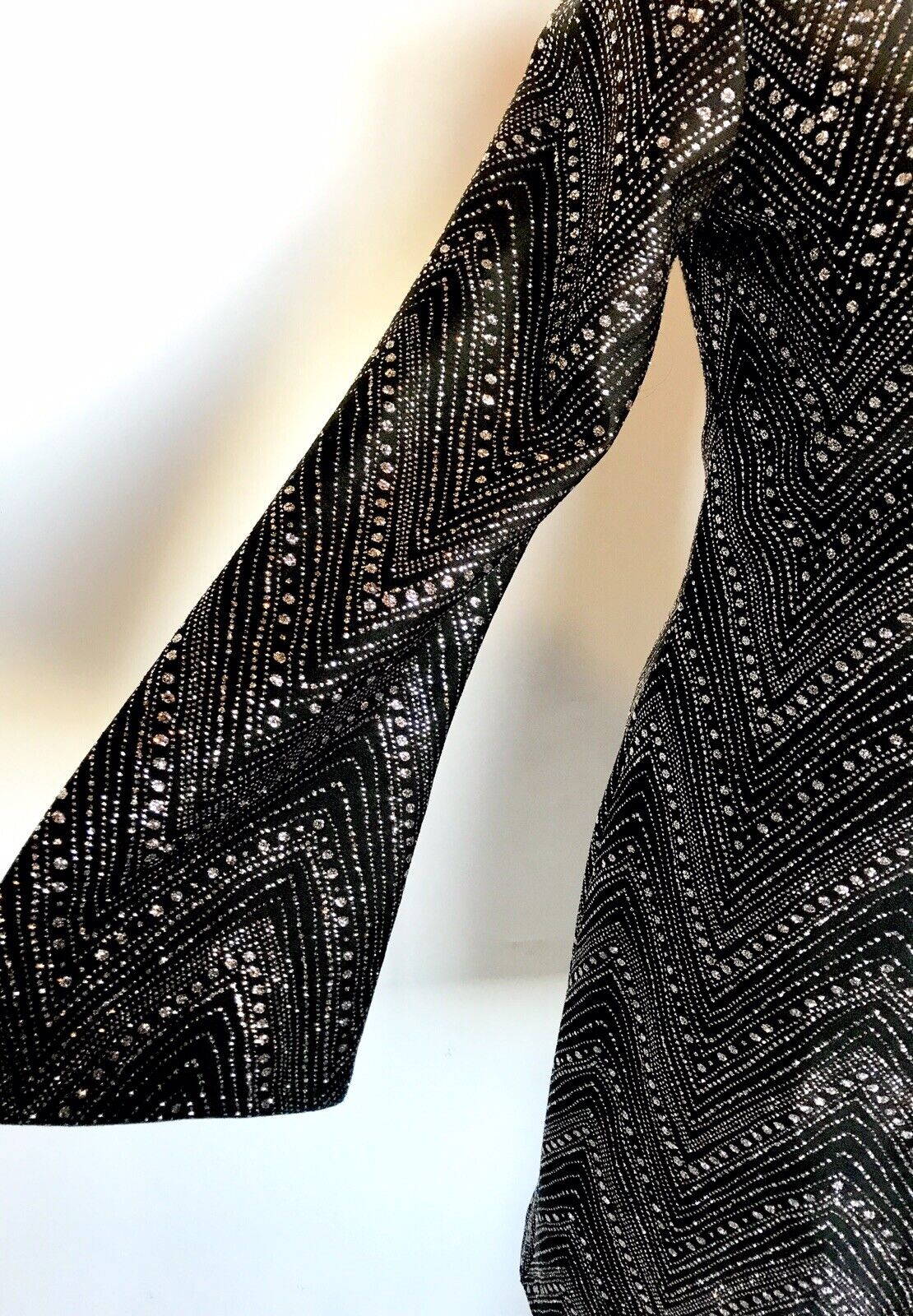 Jessica Howard Bell Sleeve Cocktail Dress Retail $109 Price $46 NWT Size 6