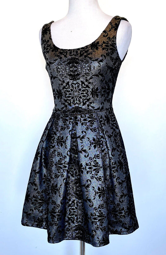 Aqua Black & Silver Velvet Floral Stretch Skater Dress XS Retail $88 Price $33