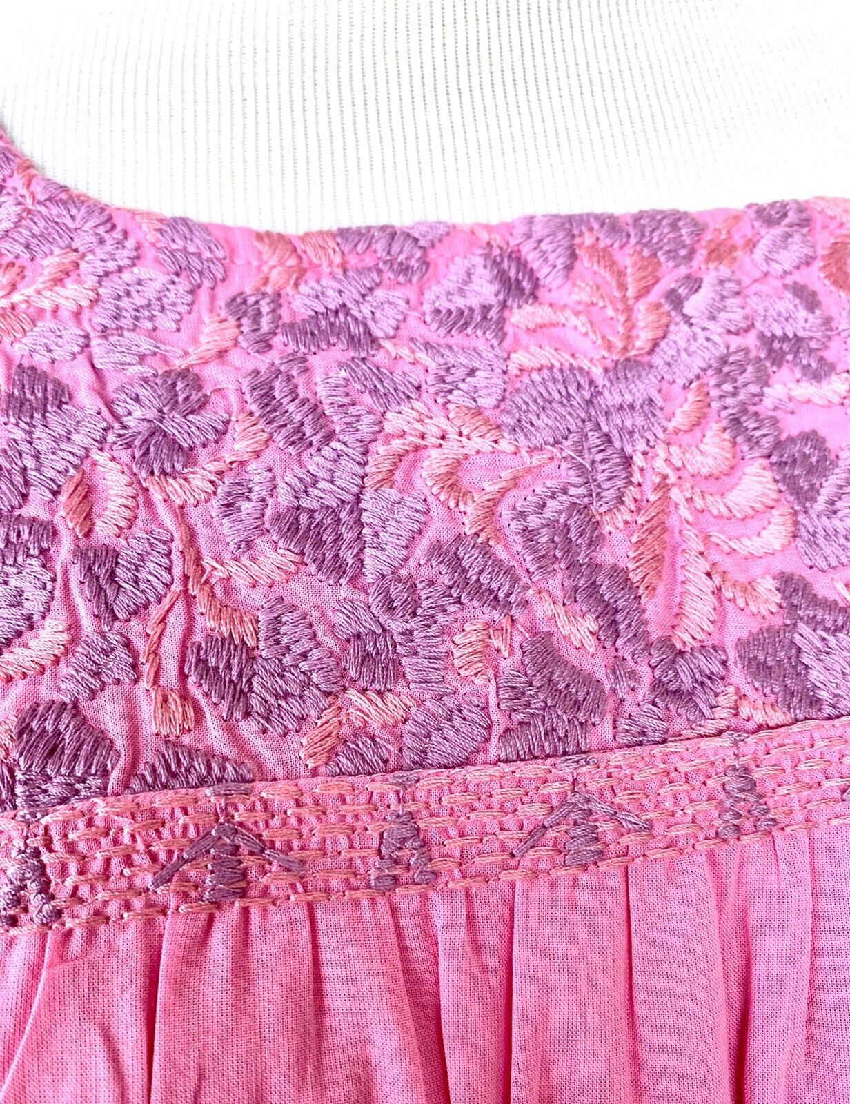 NWT J Marie embroidered Steph Dress size S Retail $114 Price $65 Pink