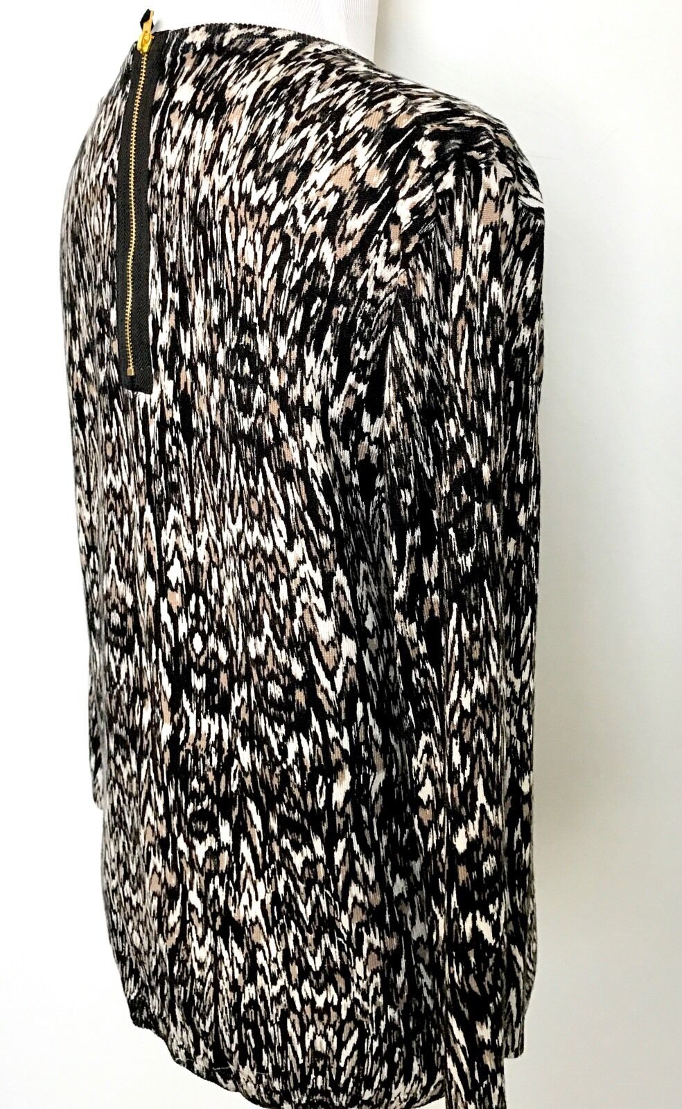 Philosophy Tan Cream Black Sweater. Zip Back NWT Size M Retail $58 Price $29