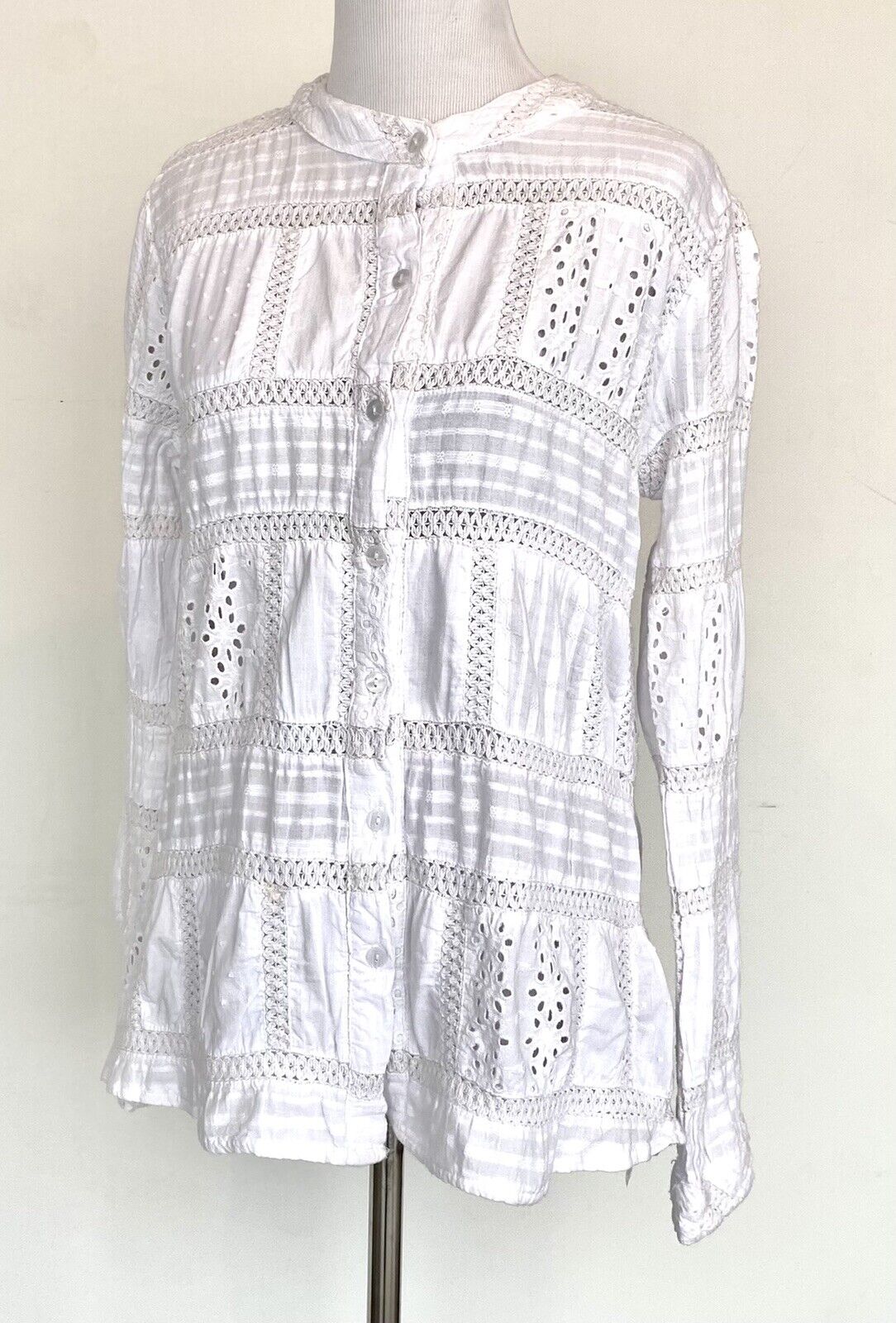 Sundance Dylan White LS Crochet Blouse. Retails $118 Price $48 NWT Size XS