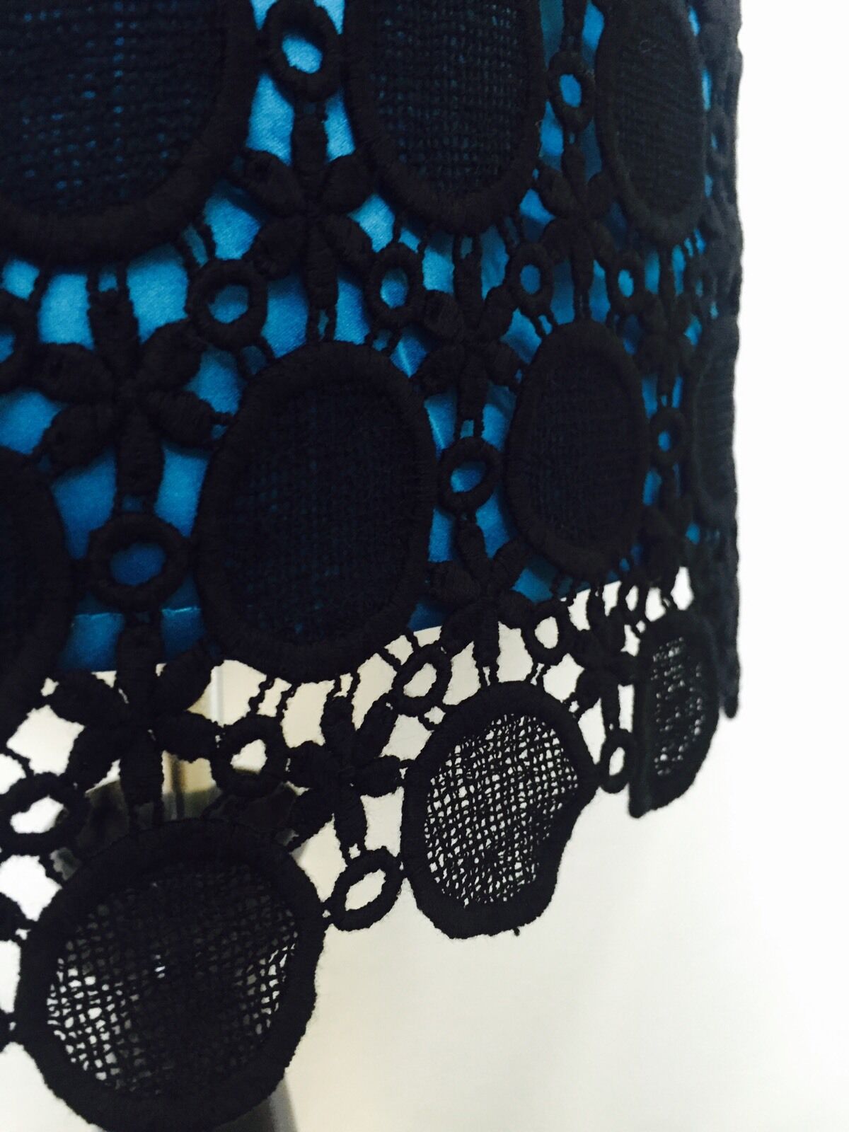 Kensie Blue and Black Lace Style Short Skirt NWT Retails $69 price $22  Size 4