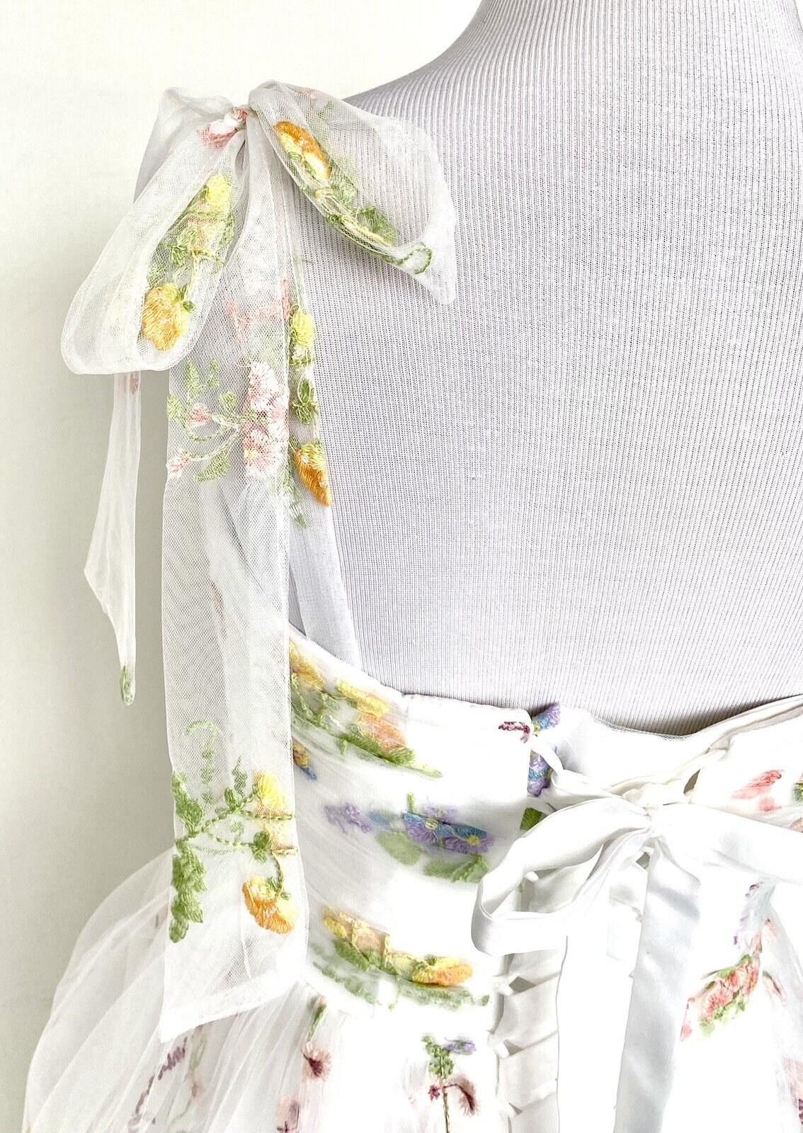 White Net embroidered Ruched Bodice With Lace Up Back size 4 price $130