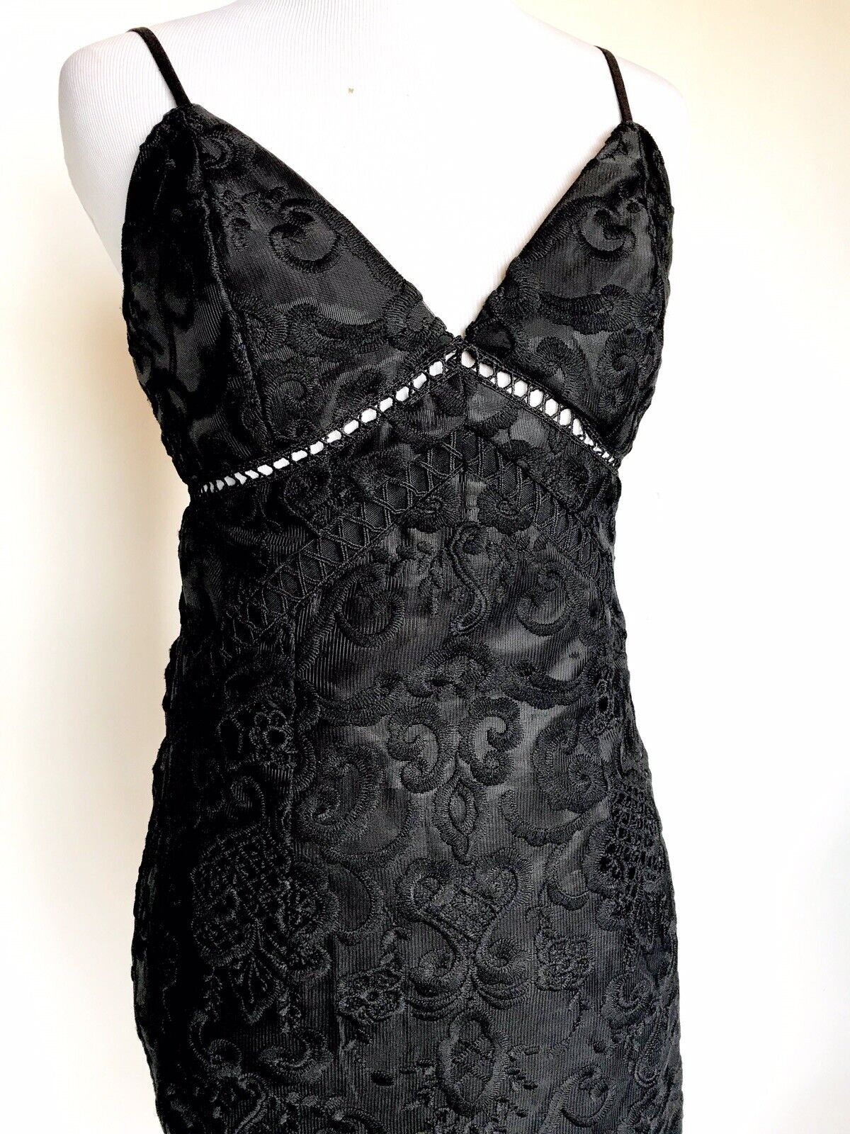 Bardot Black Cocktail Dress. Size XS Retails $119 Price $65 NWT