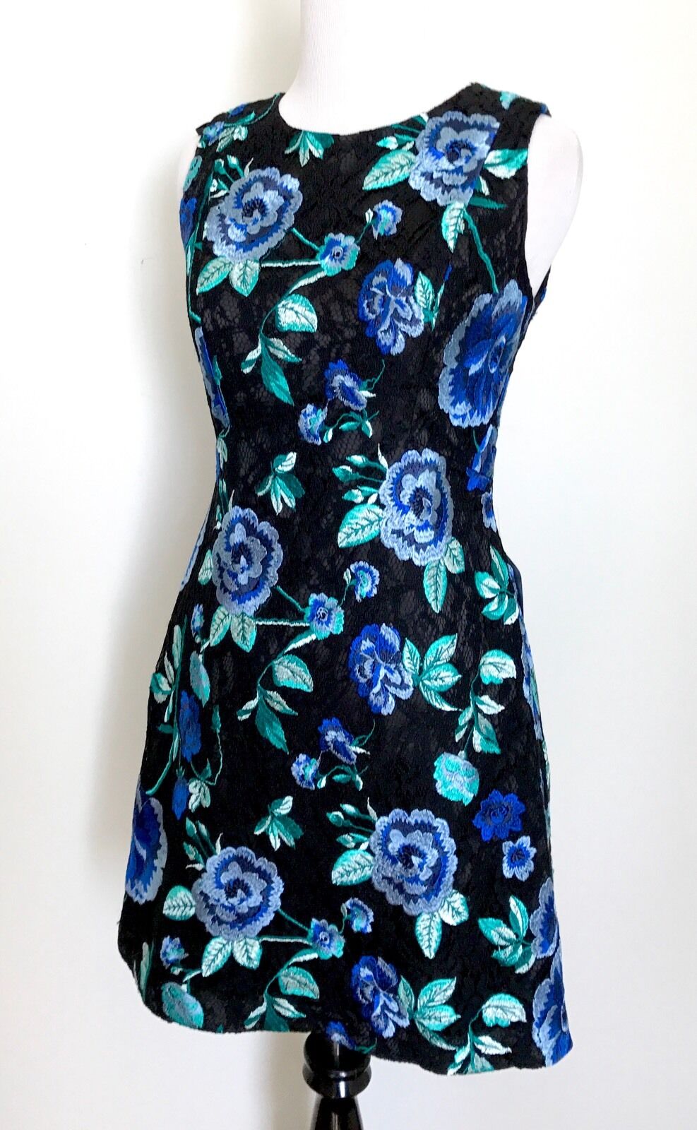 Eliza J Pink Blue & Green Lace Dress NWT Retails $158 Price $69 Size 0P
