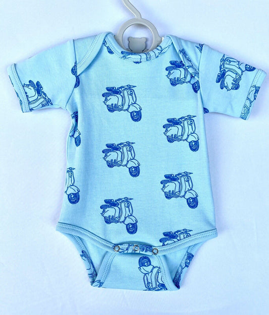 Kate Quinn Soft Organic Cotton Bodysuit Price $18 3-6 M Blue Scooter