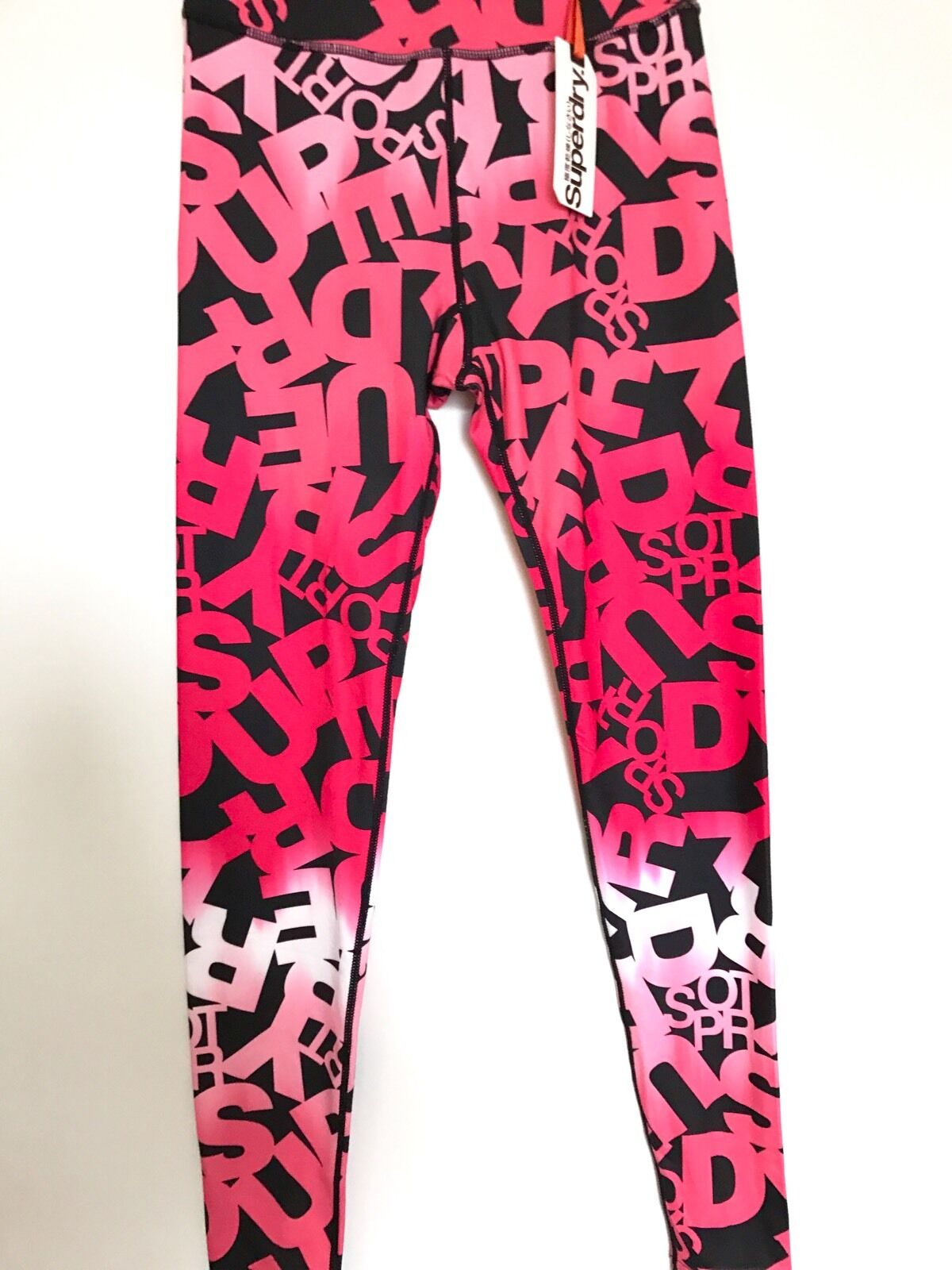 Superdry Gym Logo Leggings. Zip Pocket Back NWOTSize XS Retails $44.50 Price $33