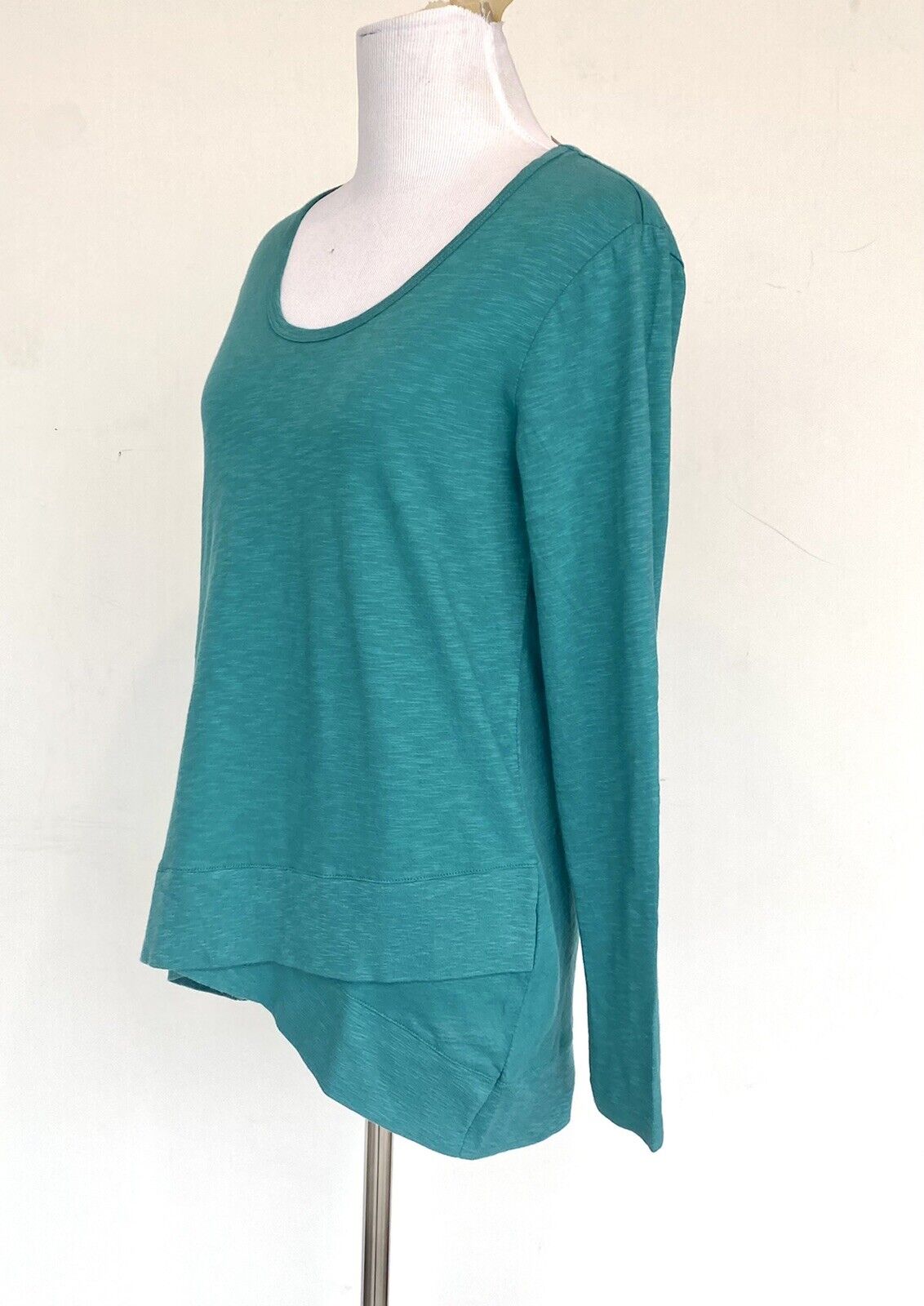 Sundance Latitudes Long Sleeve Tee. Retails $68 Price $42 NWT Size XS Petite