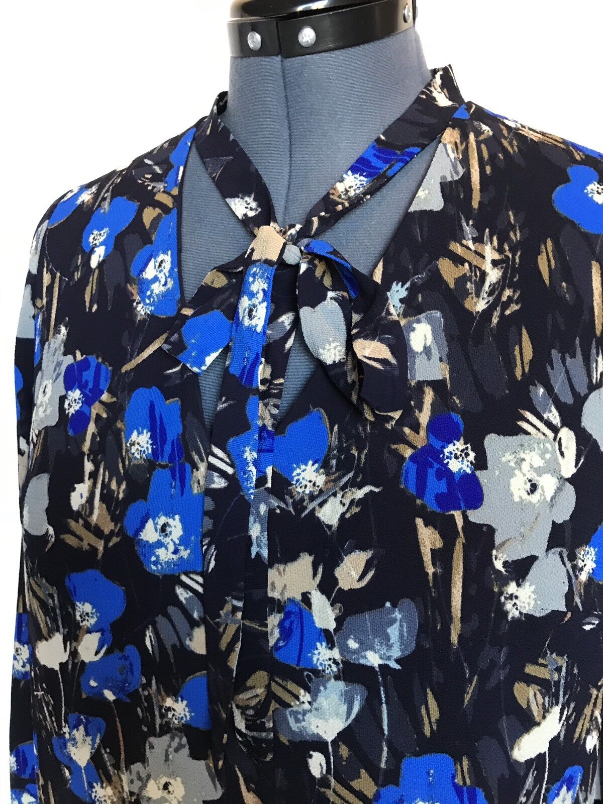 Maggy London Blue & Black Tie Neck Dress. NWT Retail $148 Price $68 Size 10