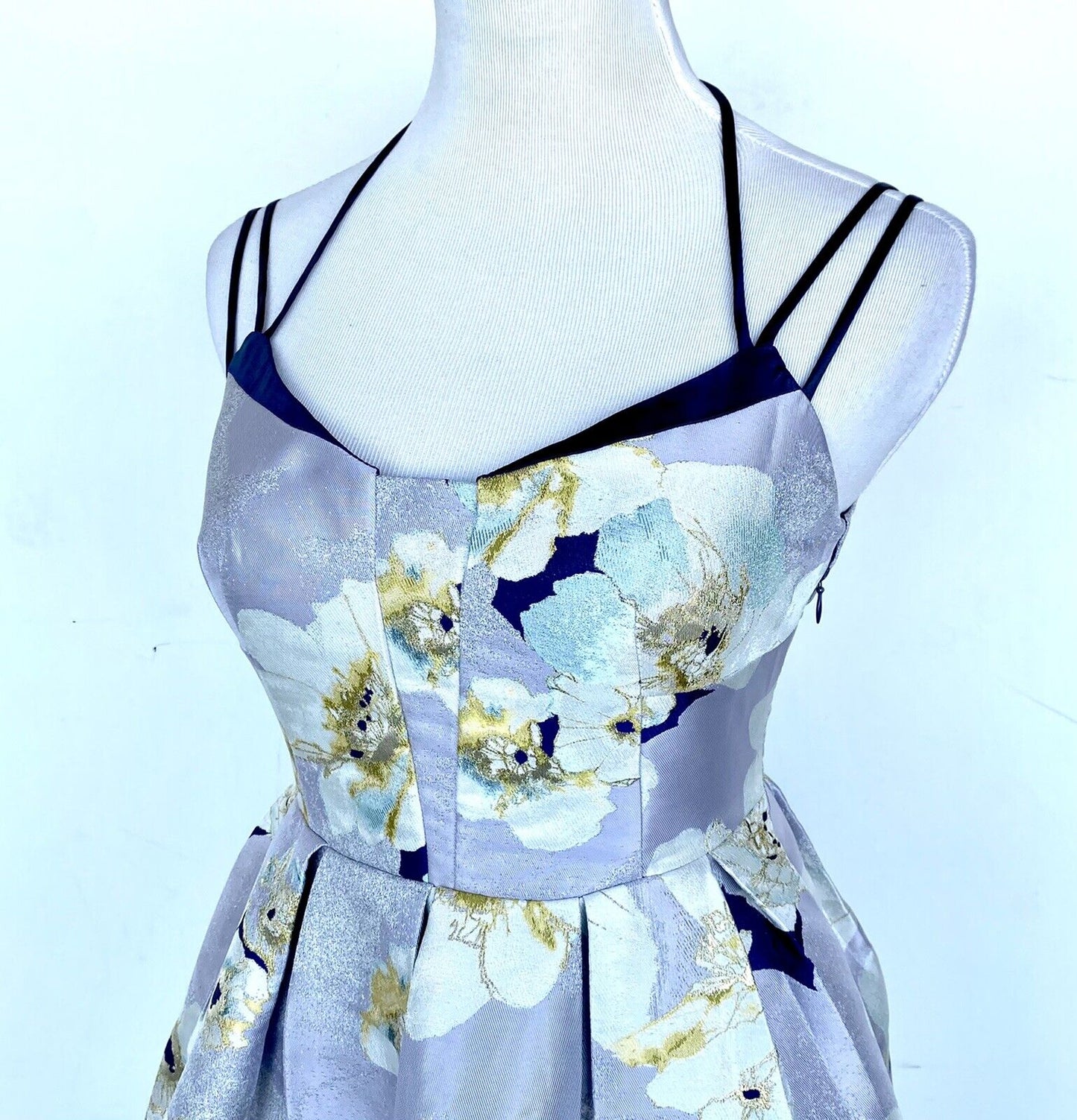 Karen Millen jacquard midi Prom cocktail dress Size US 4 Retail $308 Price $169