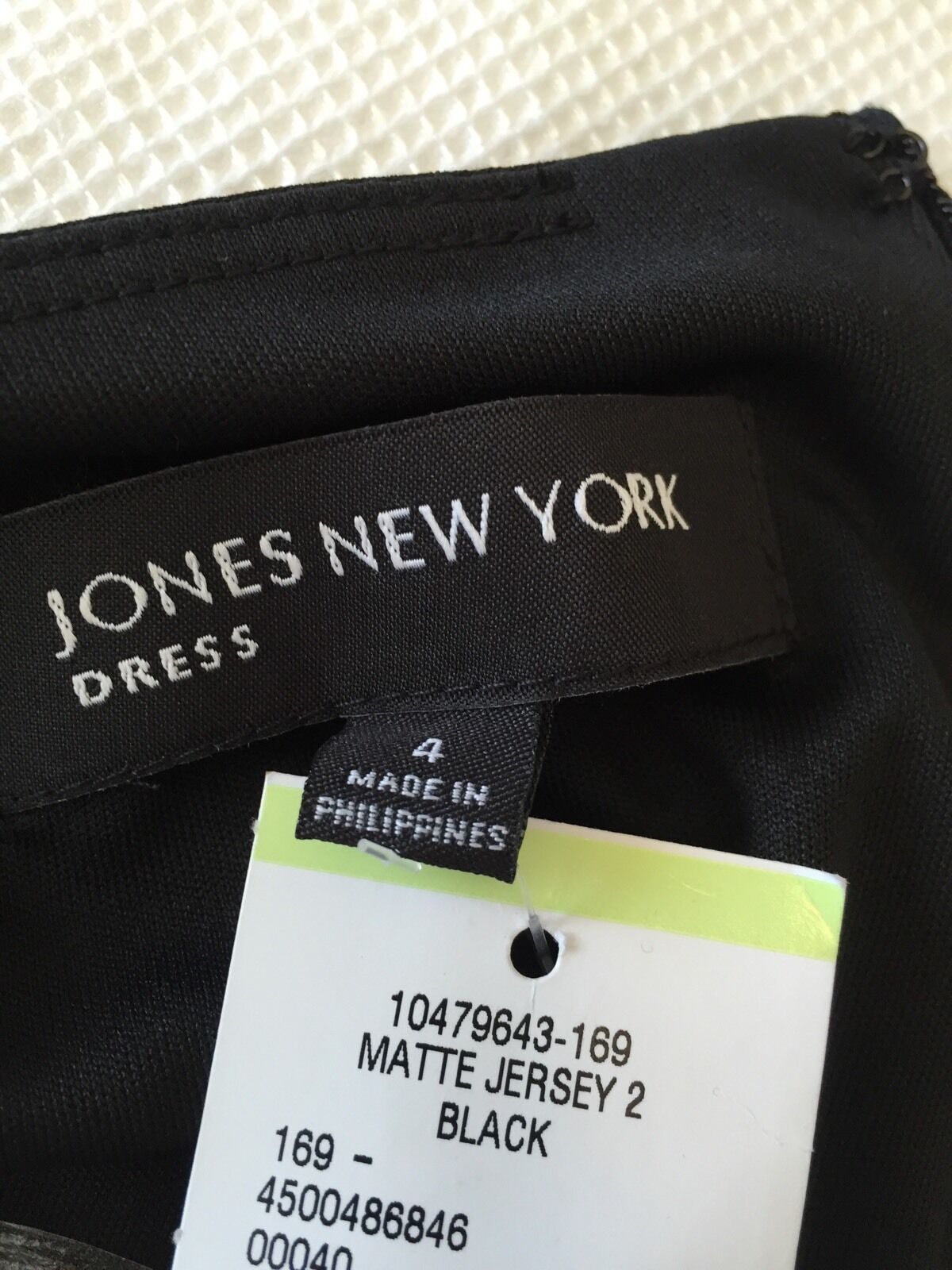 Jones New York black Knot dress. NWT Retails $124 Price $42 size 4