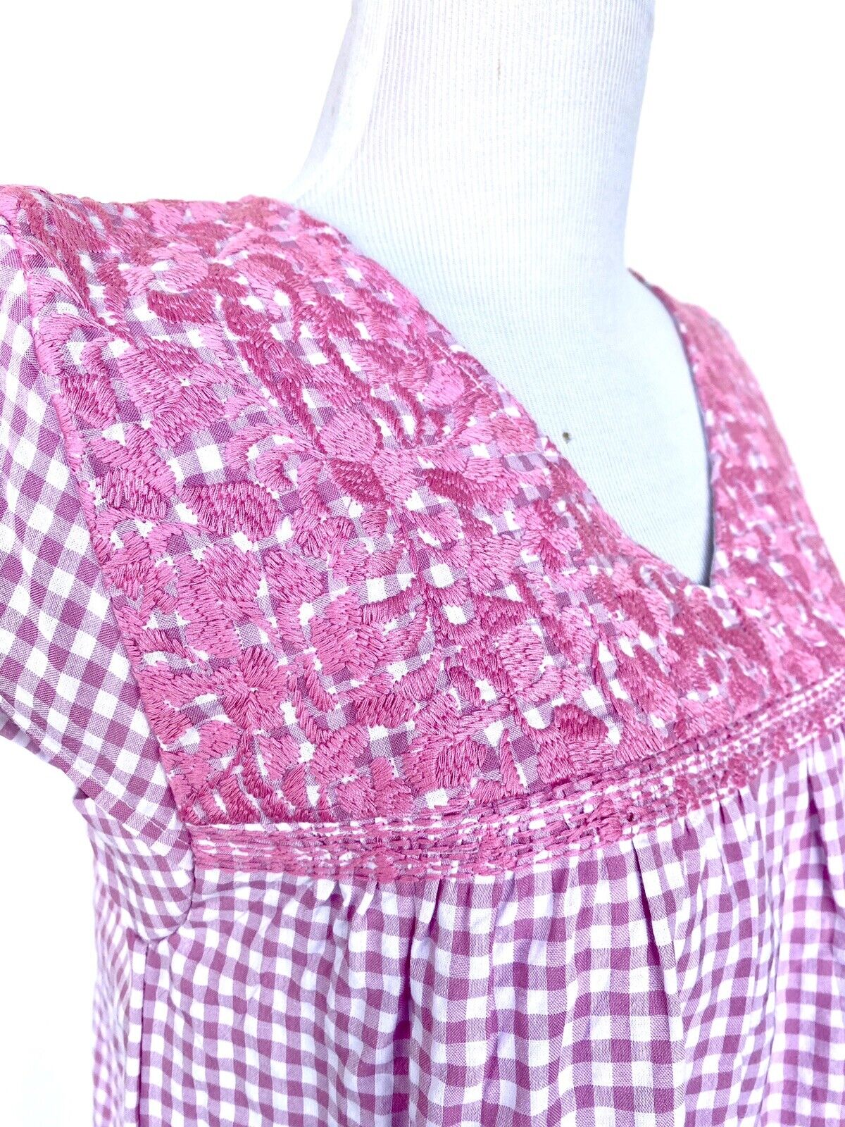 NWT J Marie embroidered Gingham Kensie Dress size Small Retail $114 Price $65