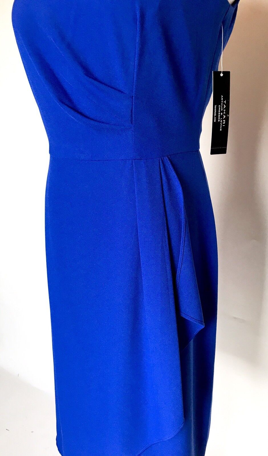 Tahari Arthur Levine Gold Bar Blue Wrap Dress. NWT Retail $128 Price $59 Size 6