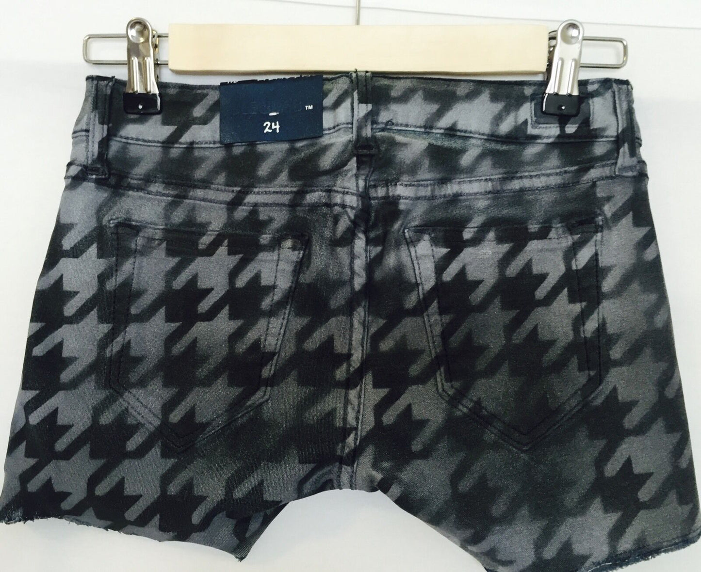 BLEULAB Reversible jean / houndstooth Design Cutoff Shorts Retail$198 $34