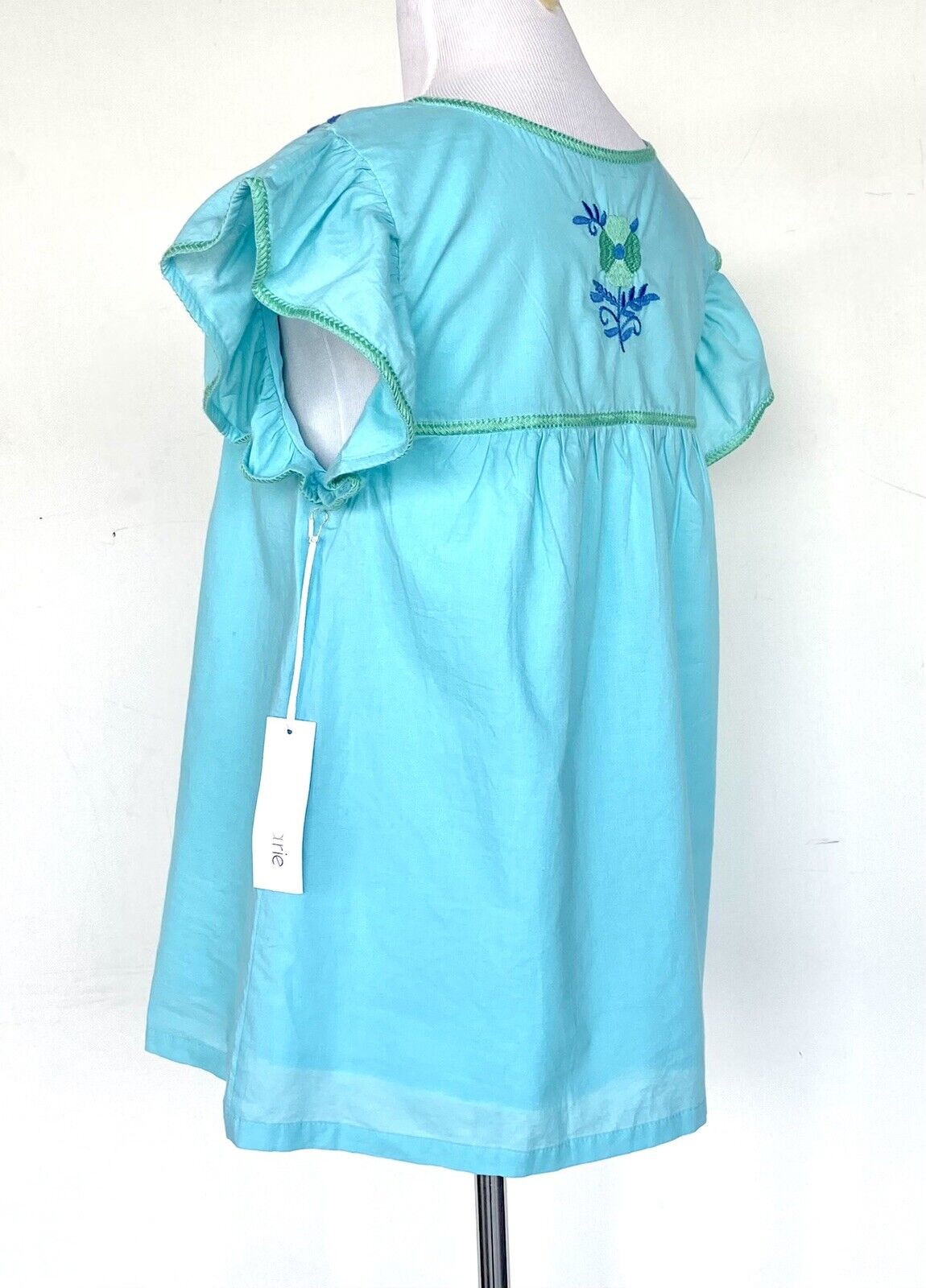 NWT J Marie embroidered Izzy Top size M Retail $106 Price $56 blue green