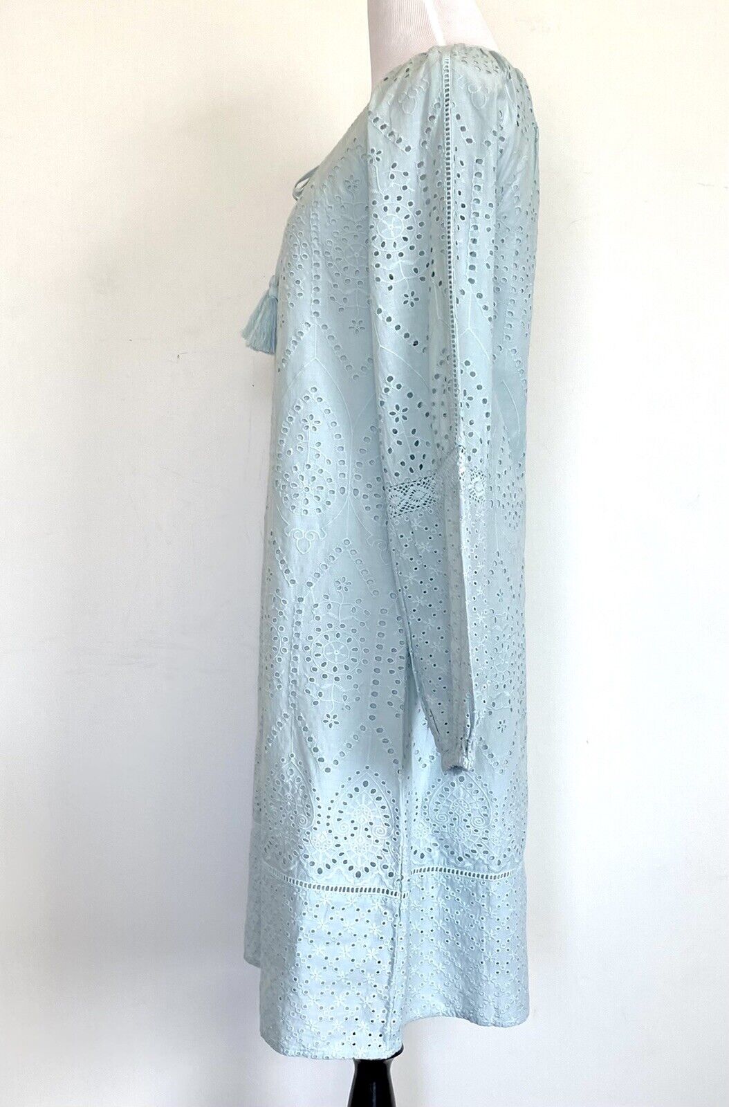 Sundance Coastland Embroidered Eyelet Dress Retails $148 Price $52 Size XS NWT