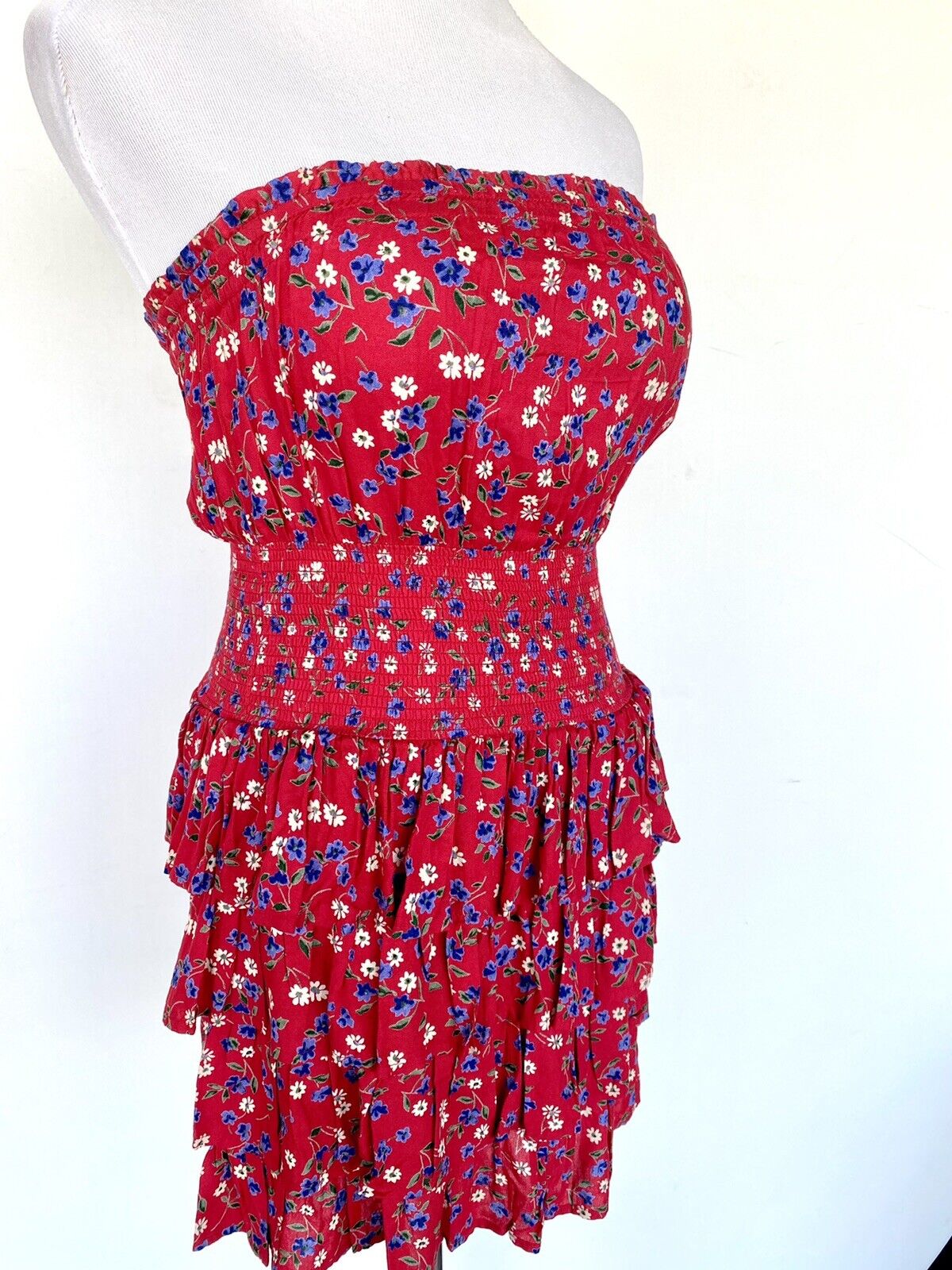patrons of peace Tiered Ruffles red strapless dress smocked waist $59 XS