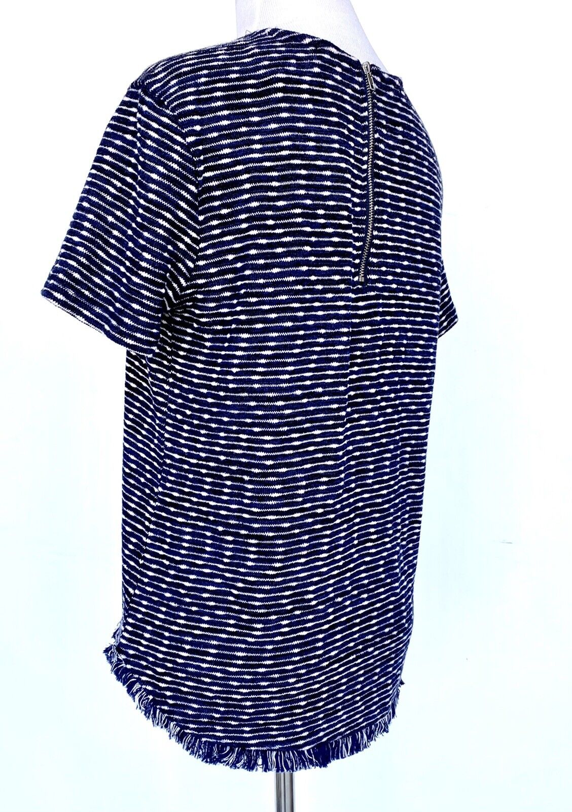 Emelia Navy white raw fringe hem Short sleeve knit top Price $38 XS NWT
