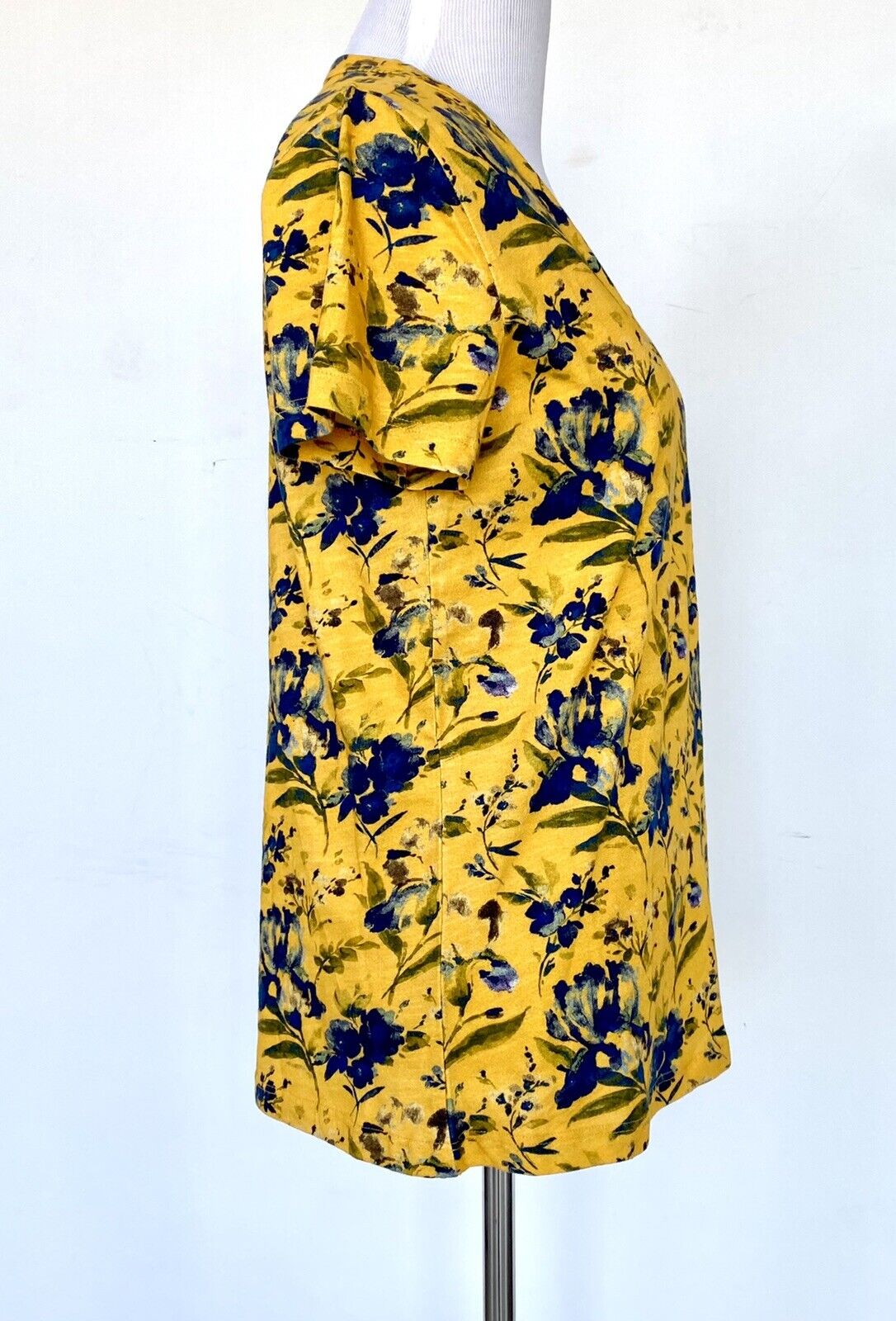 Sundance Florine Blossom Tee. Retails $68 Price $48 NWT Size XS