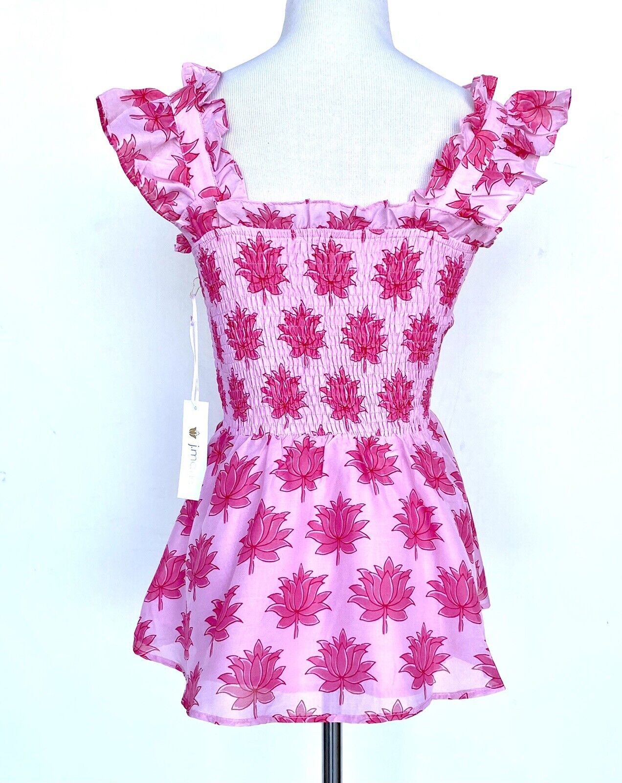 J Marie Elsie Smocked Flutter Sleeve Top size L Retail $106 Price $53 Pink