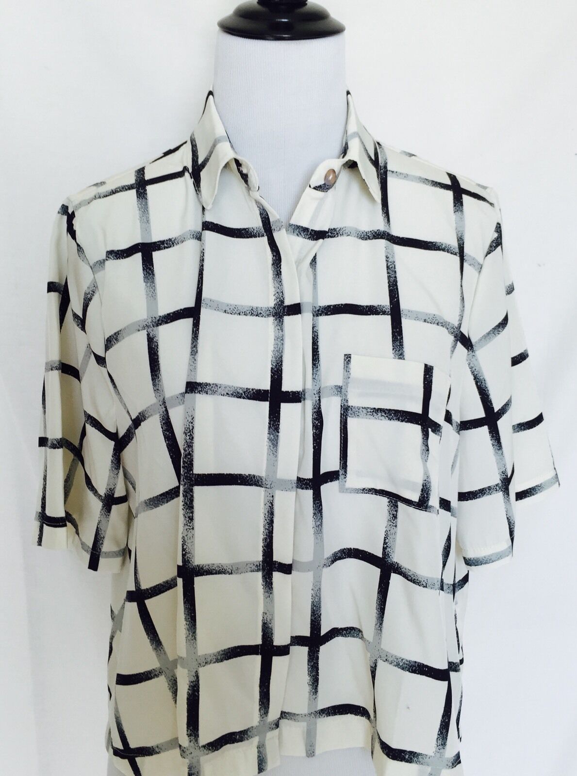 ACHRO Ivory Gray And Black Checked Boxy Blouse. NWT Size Small $29