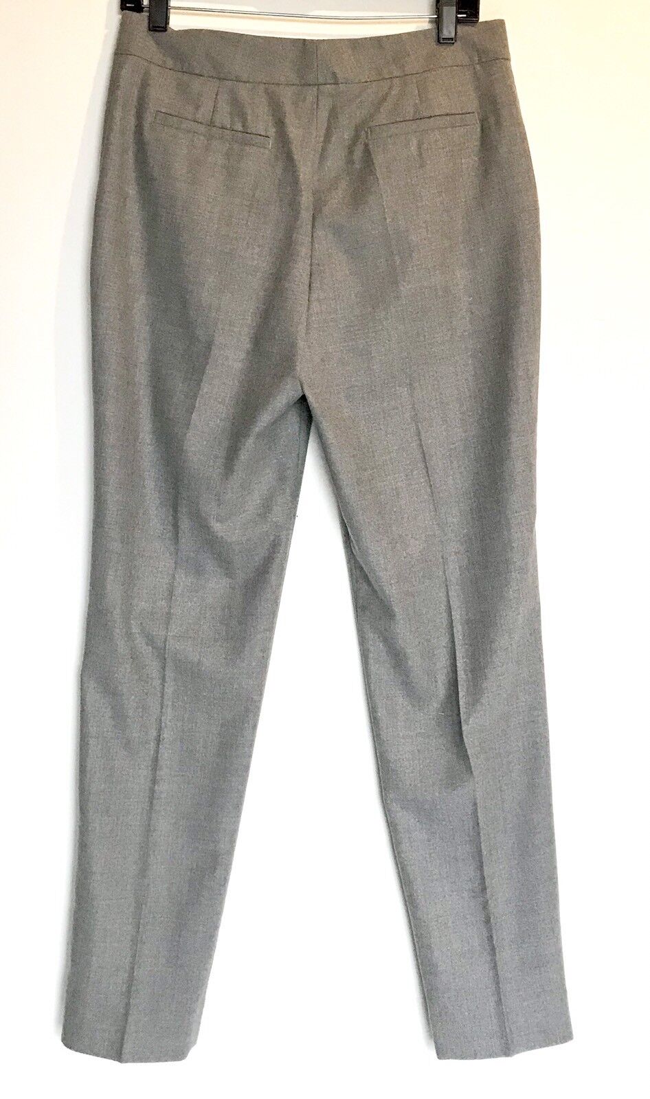 Carolina Herrera Grey Fine Wool Pant / Trouser.NWT Retail $440 Price $159 Size 2