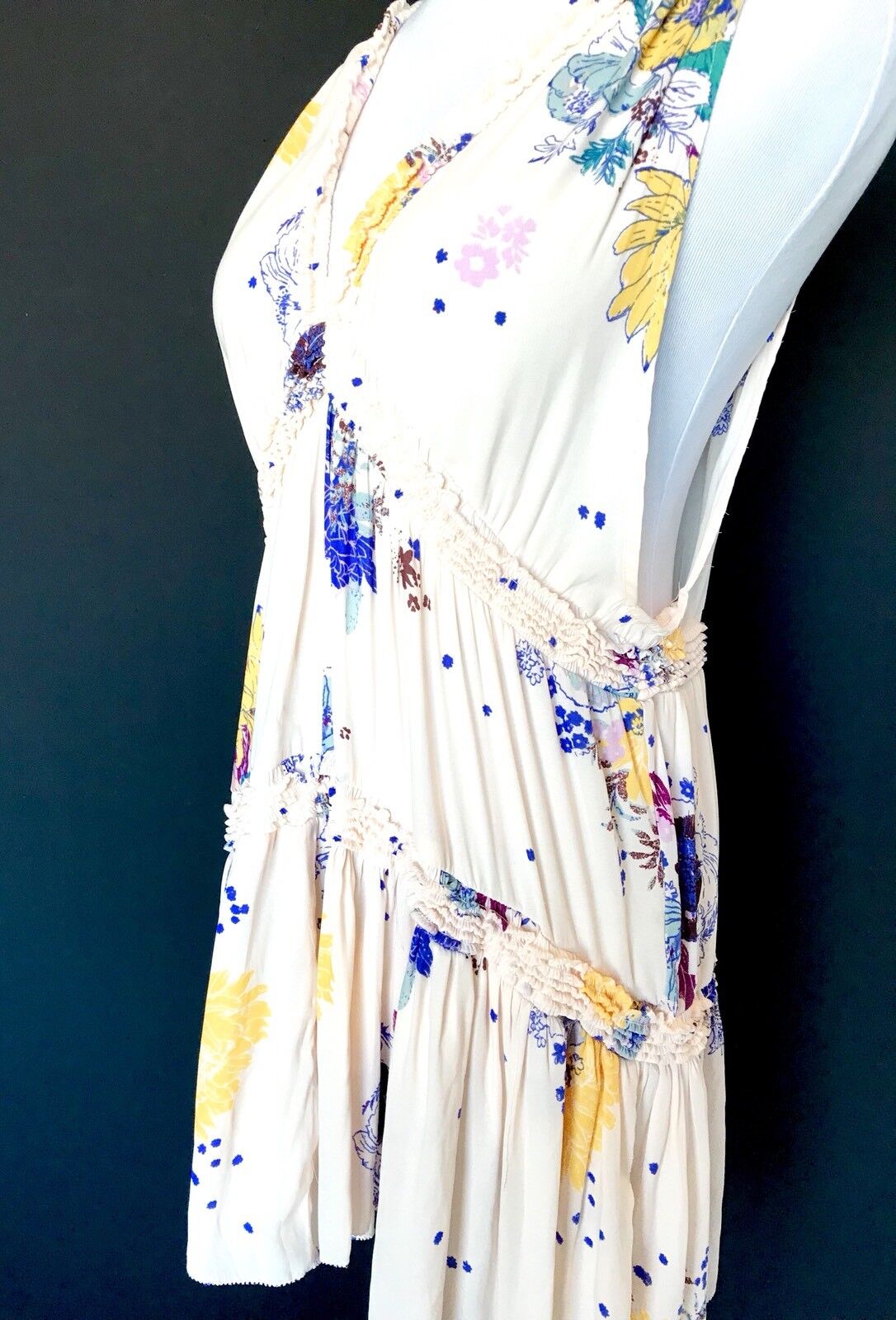 Free People Cream Pink Ruffle Top Retail $88 Price $48 NWT Size M