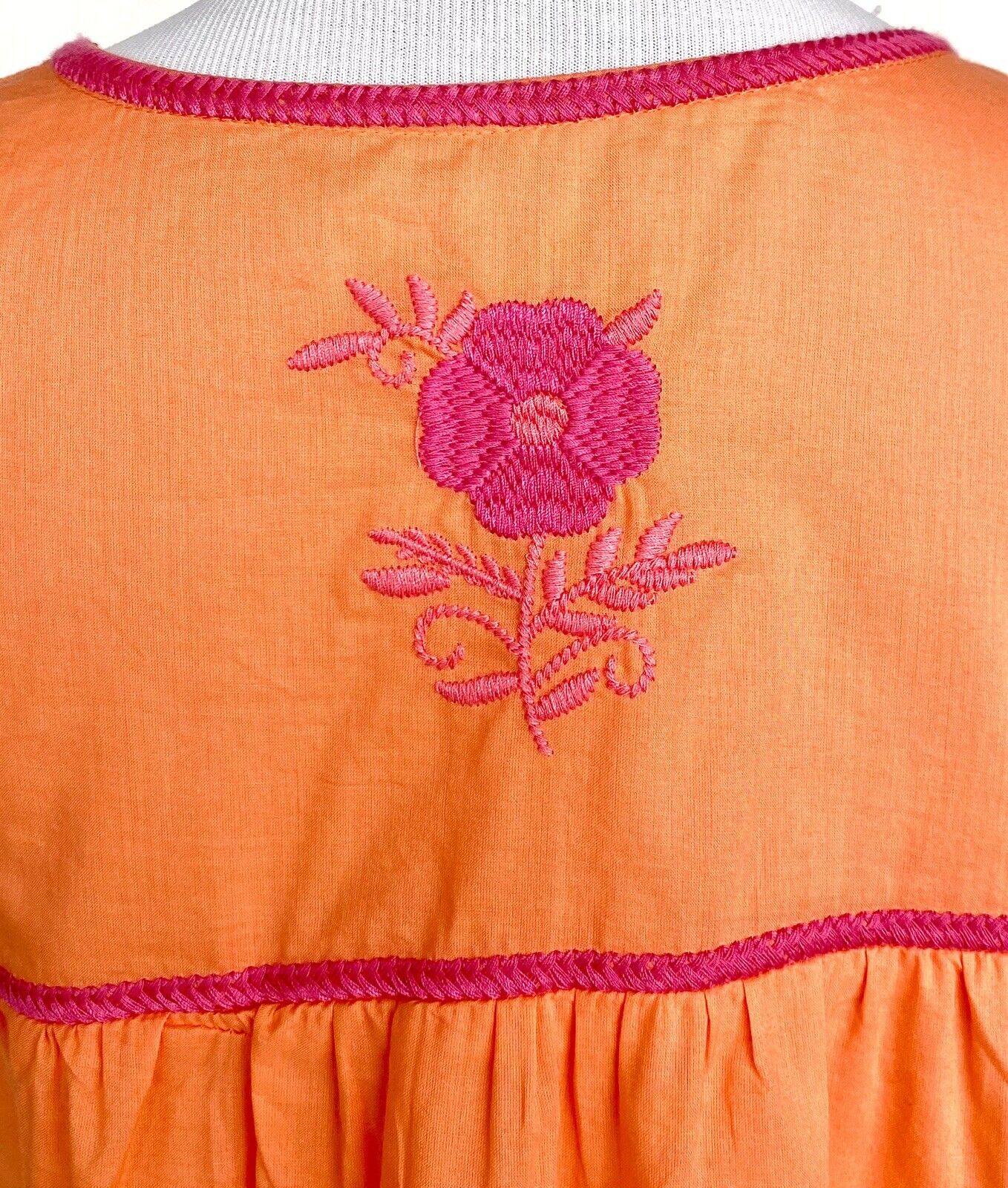 NWT J Marie embroidered Krista Top size XS Retail $106 Price $53 pink Orange